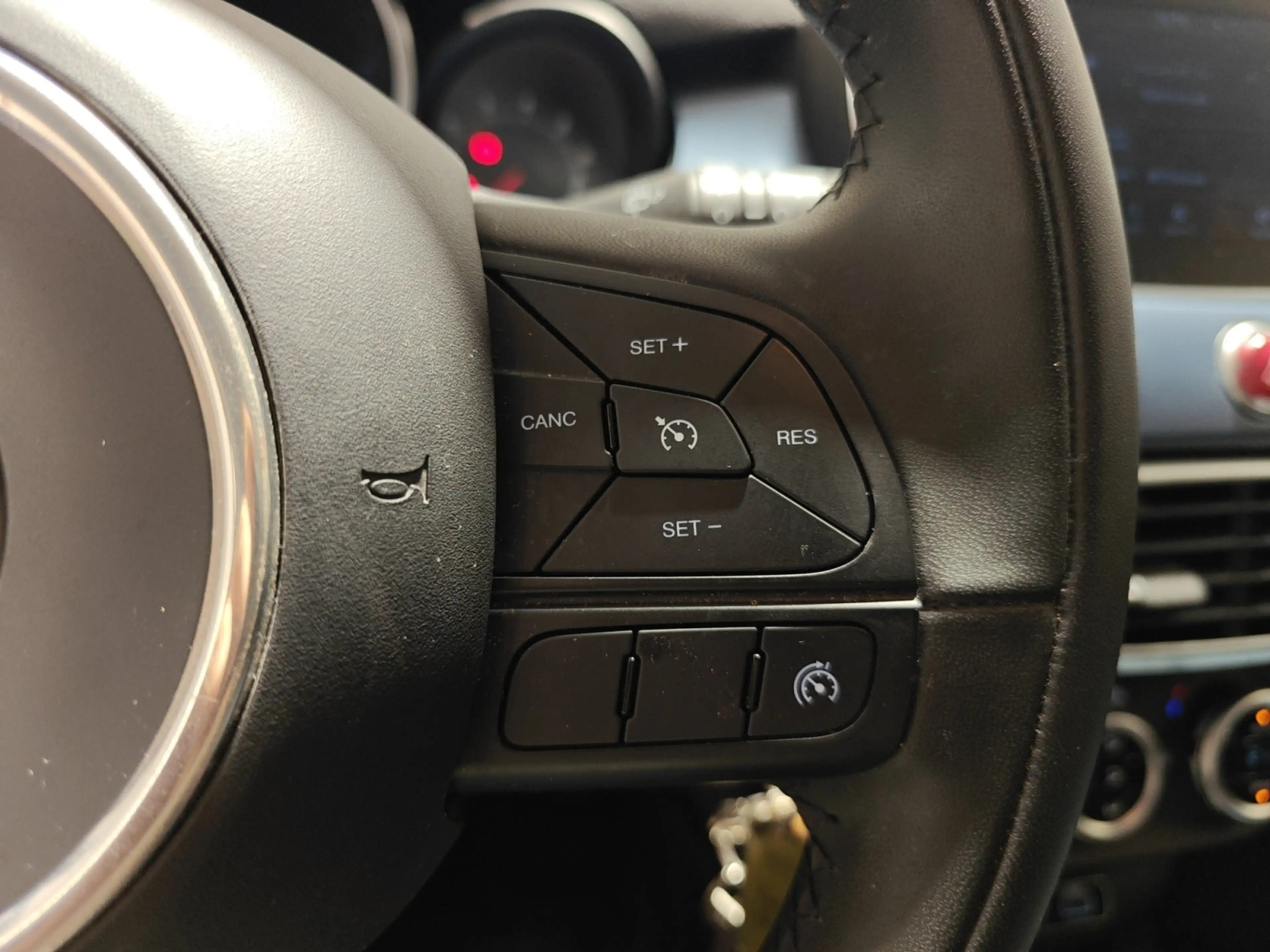 Fiat 500X 500X 1.5 GSE Mild-Hybrid Basis 4x2 (EURO 6d) — photo 14