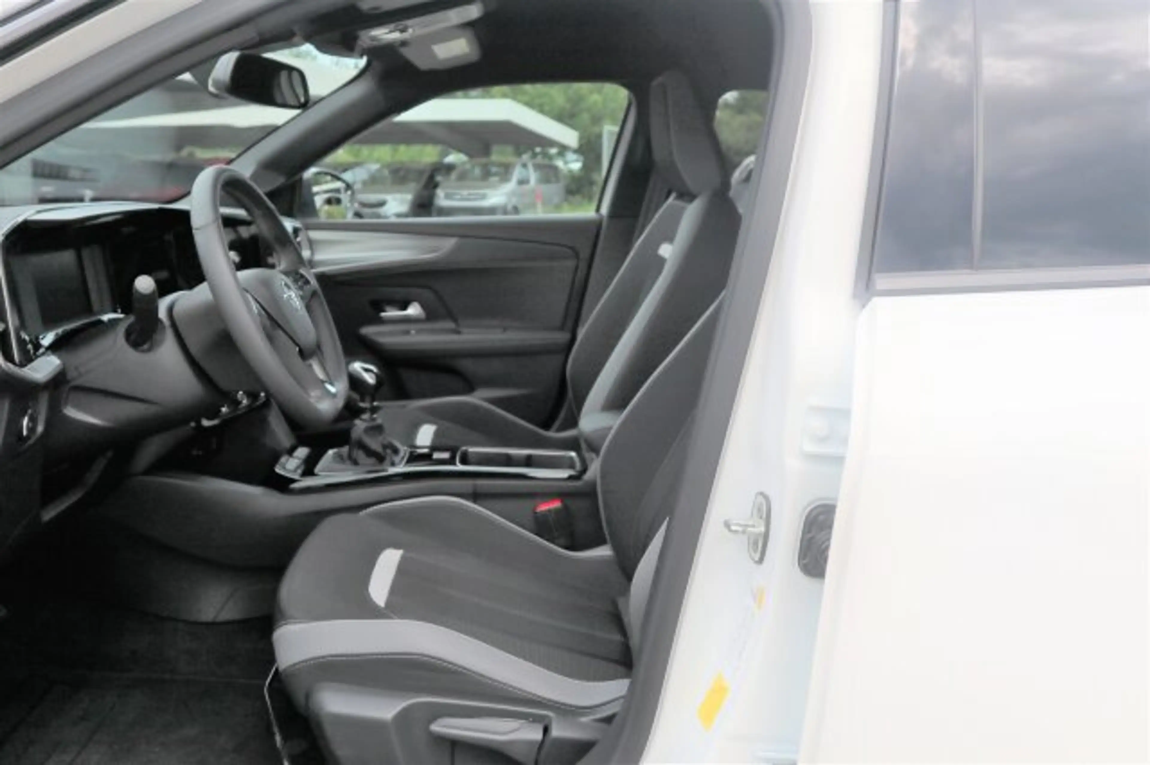Opel Mokka GS / VIP BLITZ - Deal ! / NEU € 31.080,-  GS Line Klima/LED/Audiosystem Multimedia/Sitzhzg./L-R Sensor/NSW — photo 8