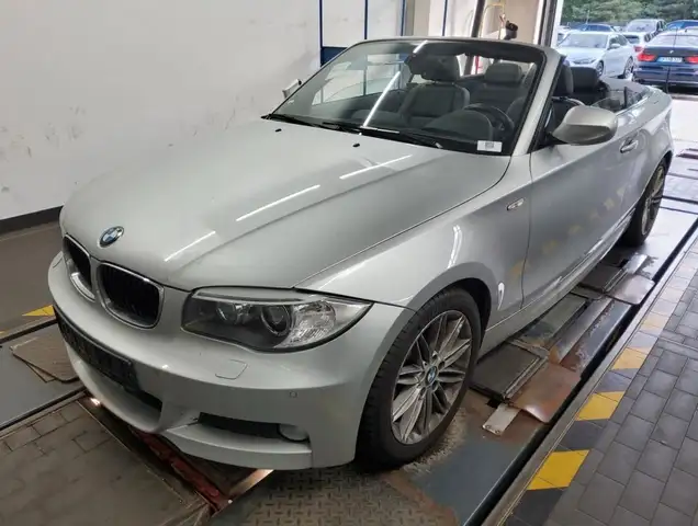 BMW 118 i Cabrio aut. ~ M-Sportpaket ~ Leder ~ Xenon