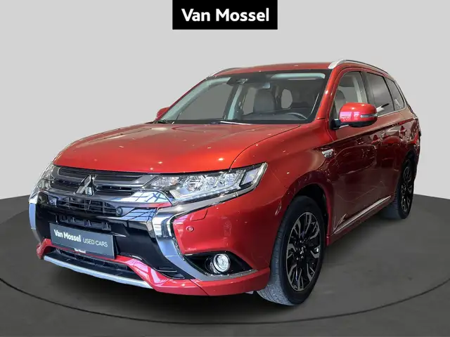 Mitsubishi Outlander 2.4 PHEV 4WD Instyle SDA AT