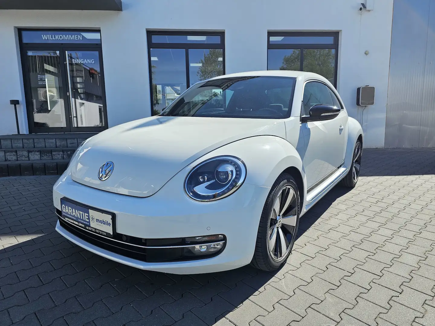 Volkswagen Beetle 2.0 TDI Club NAVI BI-XENON AUS 1.HAND White - 1