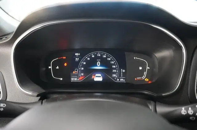 Renault Megane view 15