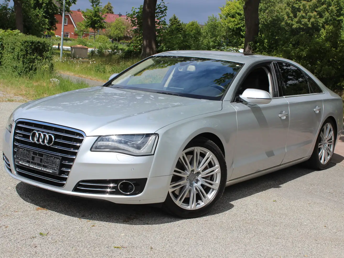 Audi A8 A8 Diesel 4.2 TDI DPF quattro tiptronic Silber - 1
