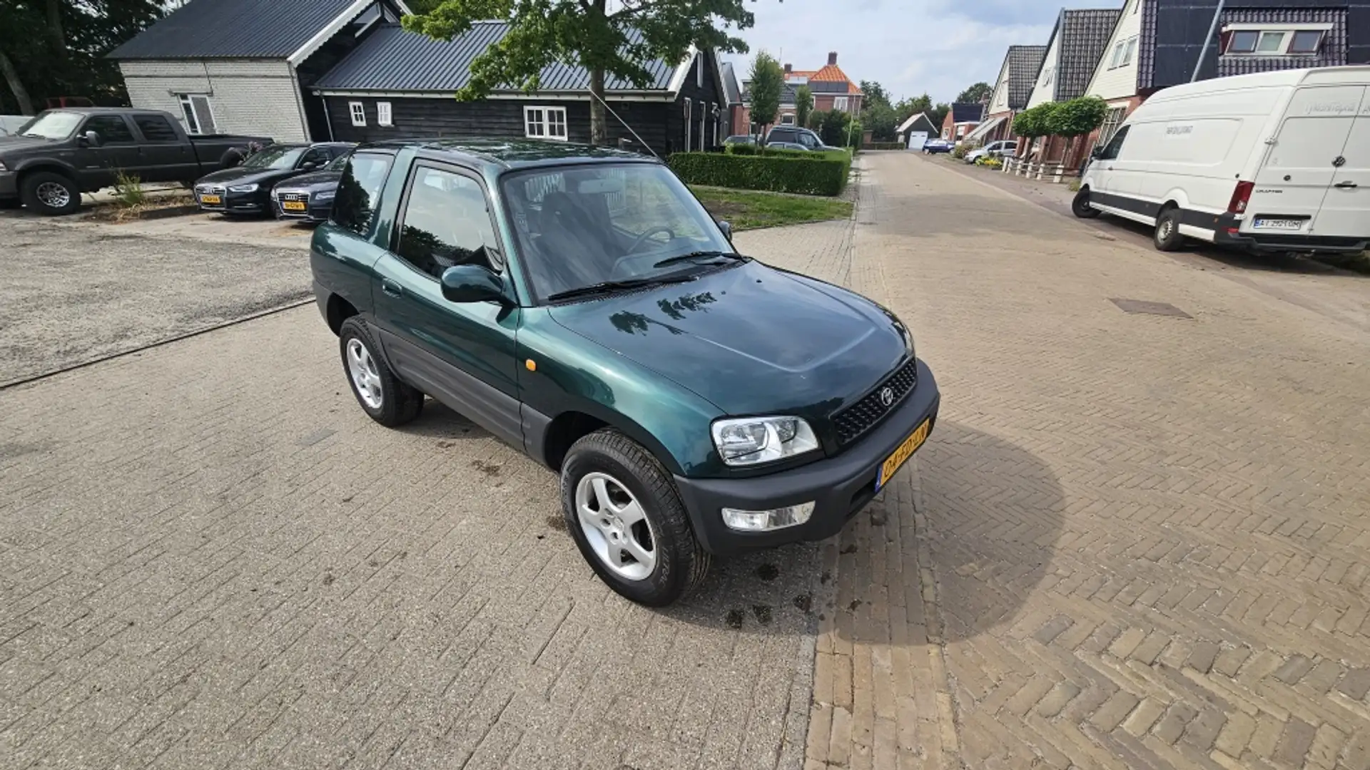 Toyota RAV 4 FunCruiser 2.0i Hardtop Verde - 2
