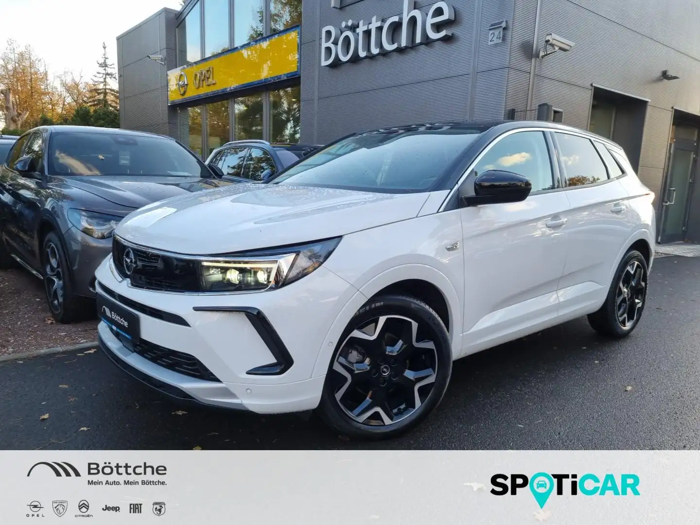 Opel Grandland 1.5 Elegance LED/Navi/SHZ/360°Kamera Weiß - 1