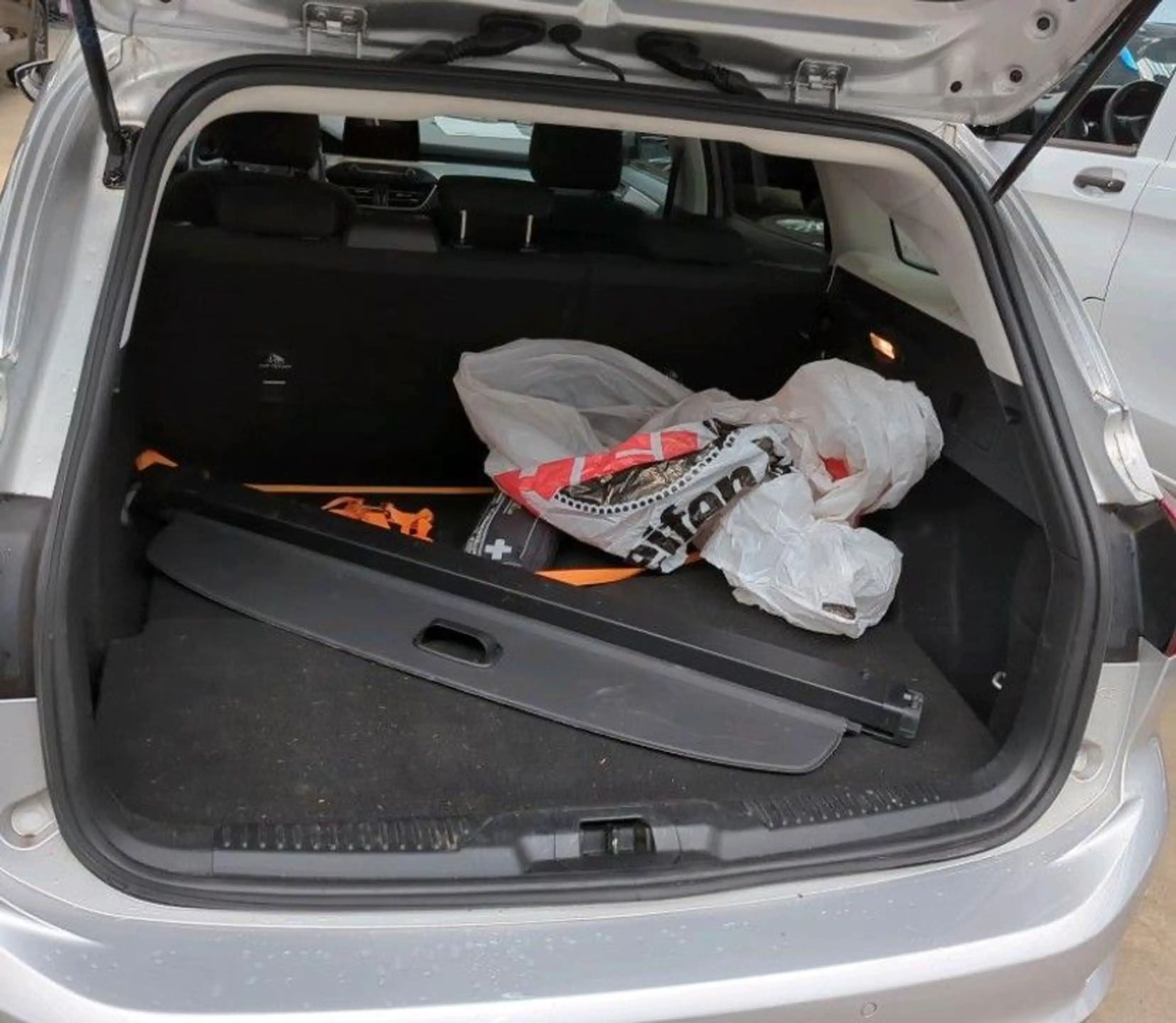 Ford Focus Turnier Cool & Connect NAVI/KAMERA/SHZ — photo 9