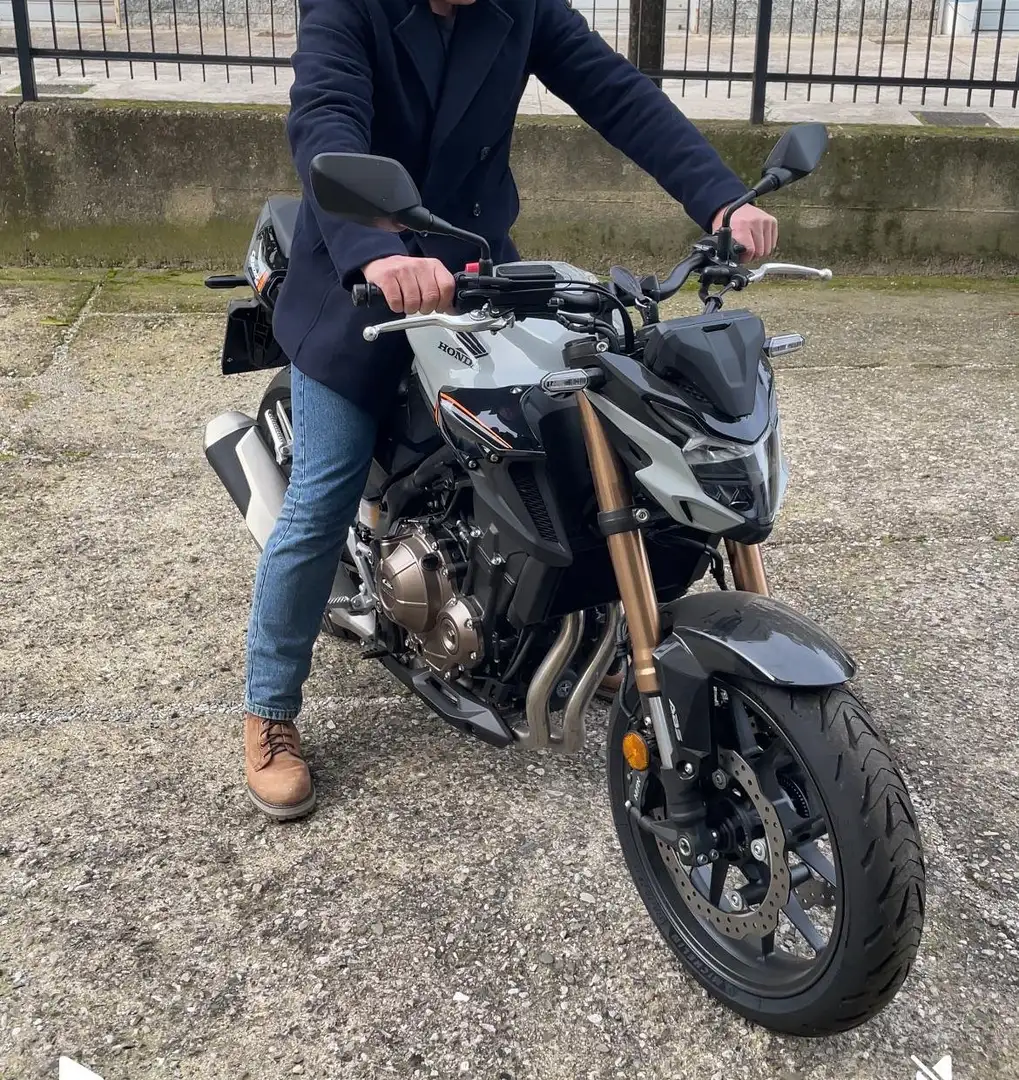 Honda CBF 500 2022 Plateado - 1