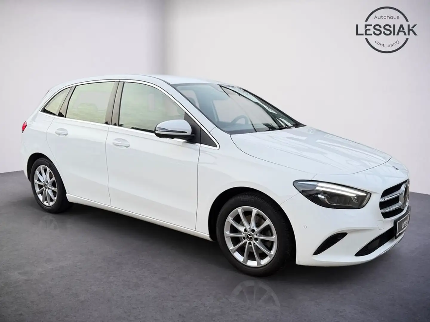 Mercedes-Benz B 200 d | Progressiv | AHV | Fahrass.Paket | 360° Weiß - 2