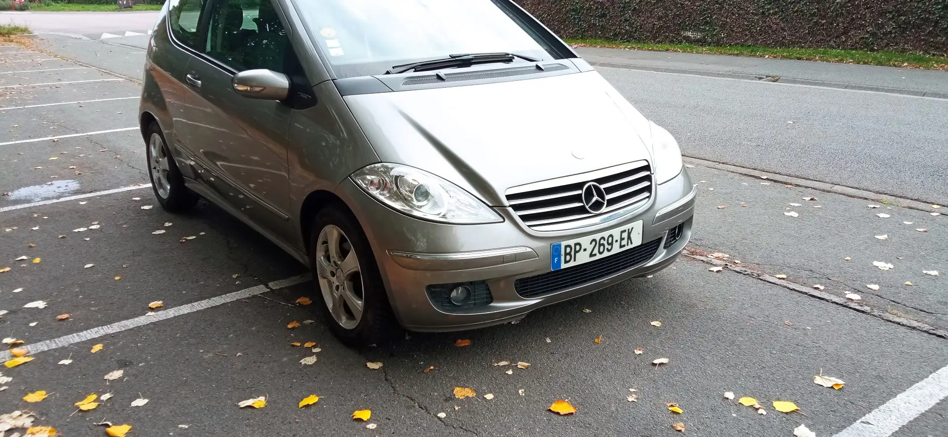 Mercedes-Benz 180 - 2