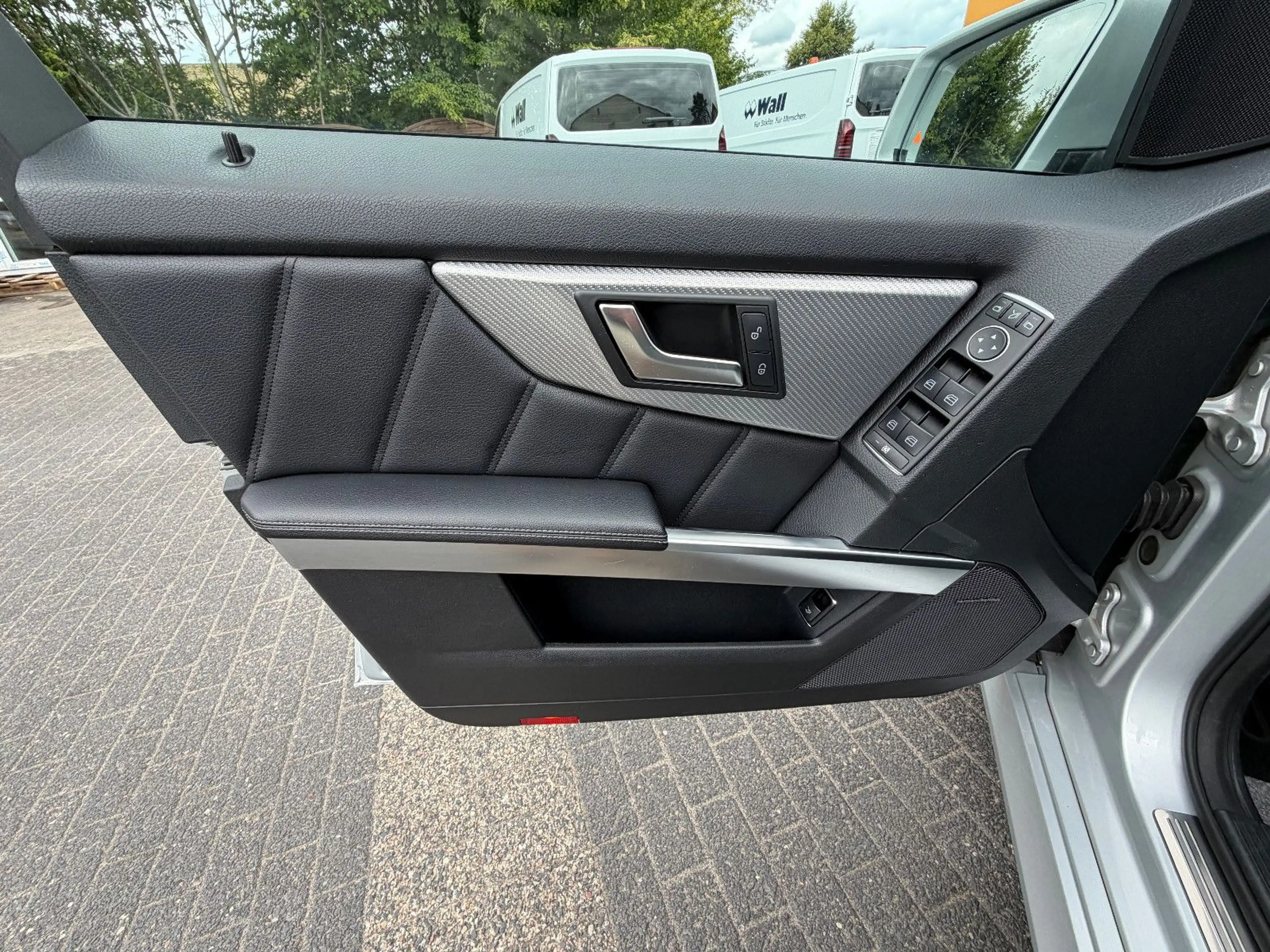 Mercedes-Benz GLK 250 GLK250 4M+NAVI+STANDHZG+BI-XEN+LEDER+19"+HARMAN — photo 12