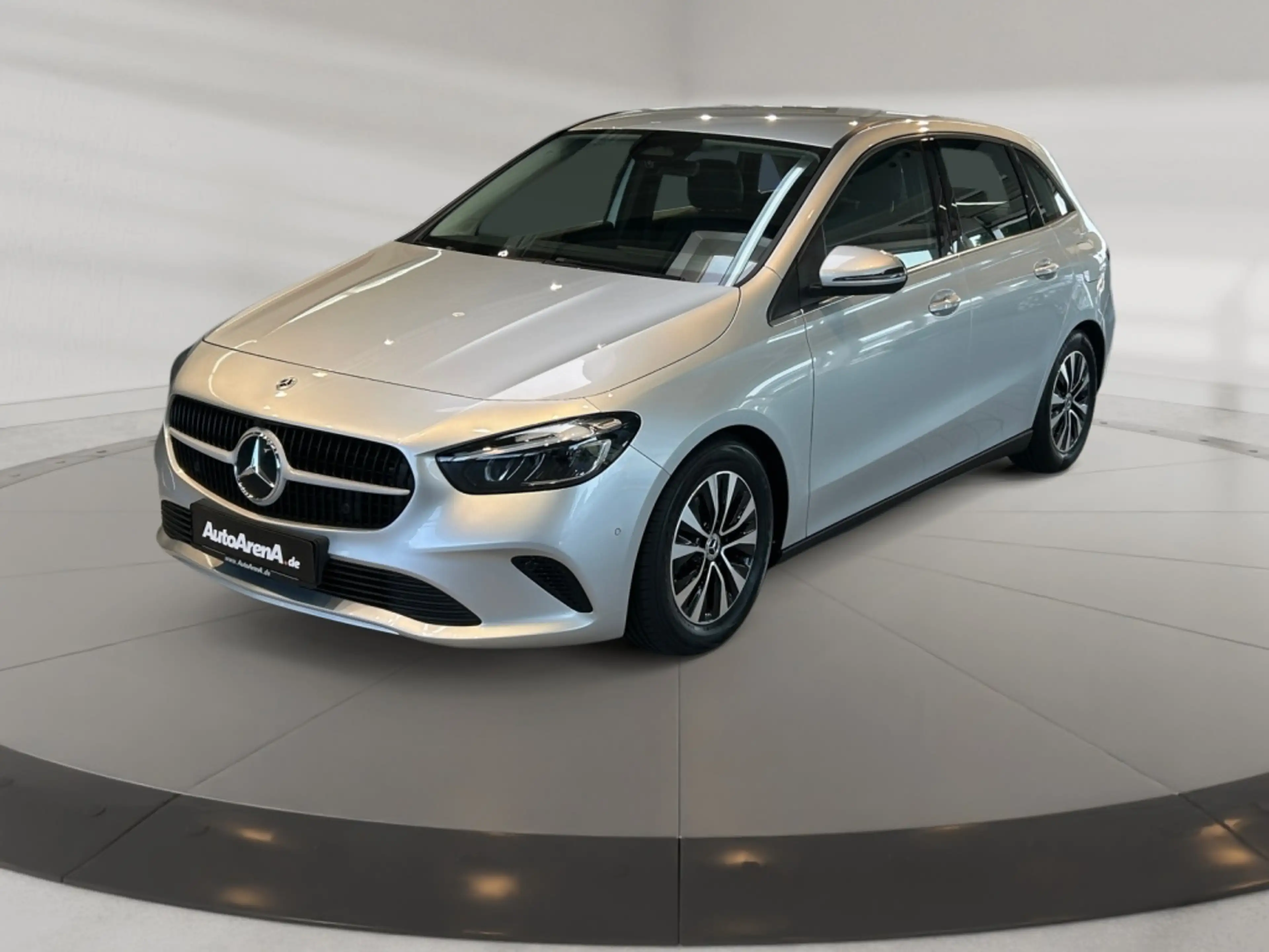Mercedes-Benz B 180 d MBUX+AHK+Cam+LED+Navi+AUT+EASY-PACK+PTS — photo 2