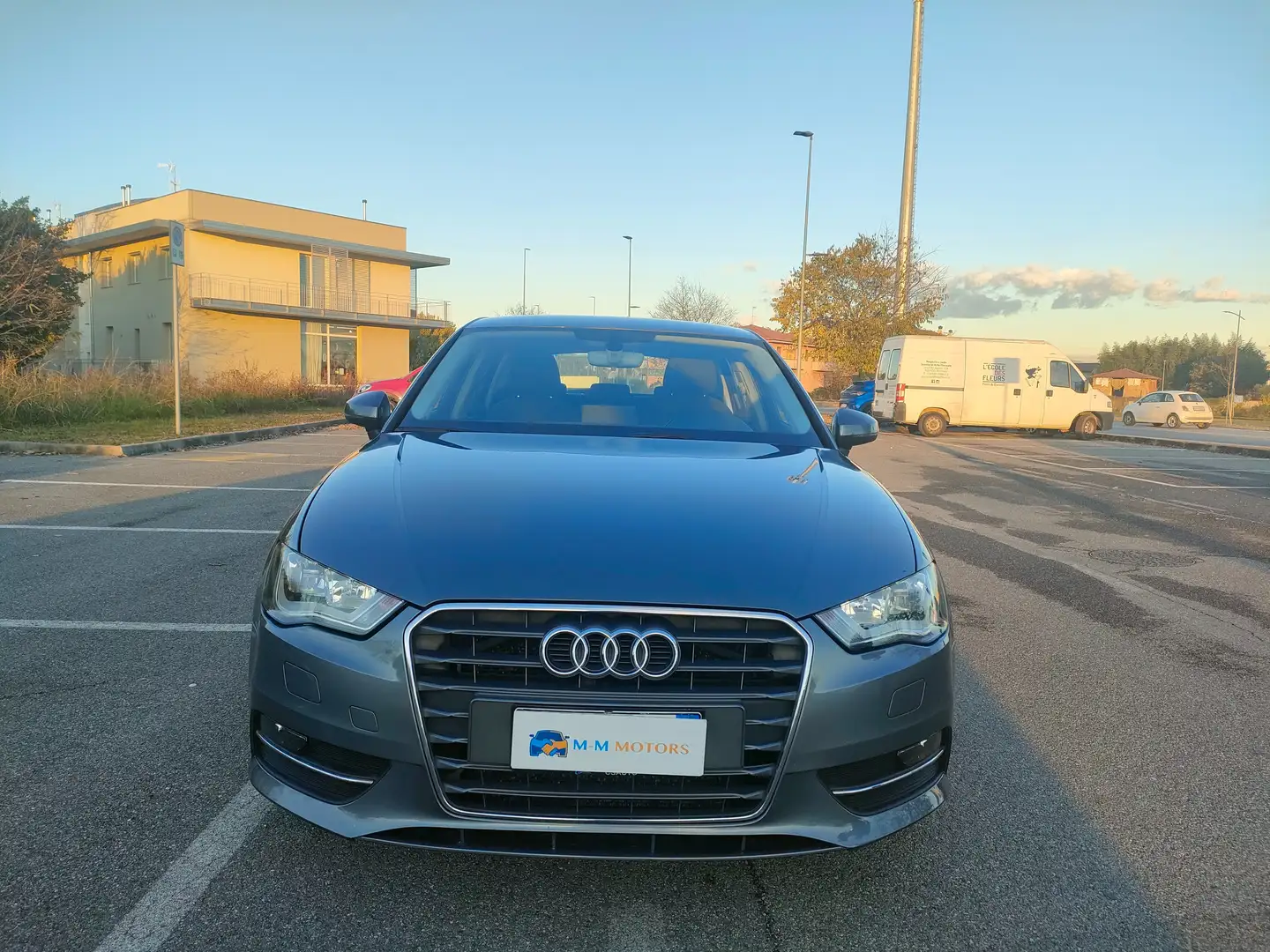 Audi A3 A3 III Sportback 1.6 tdi Admired 110cv s-tronic Gris - 2