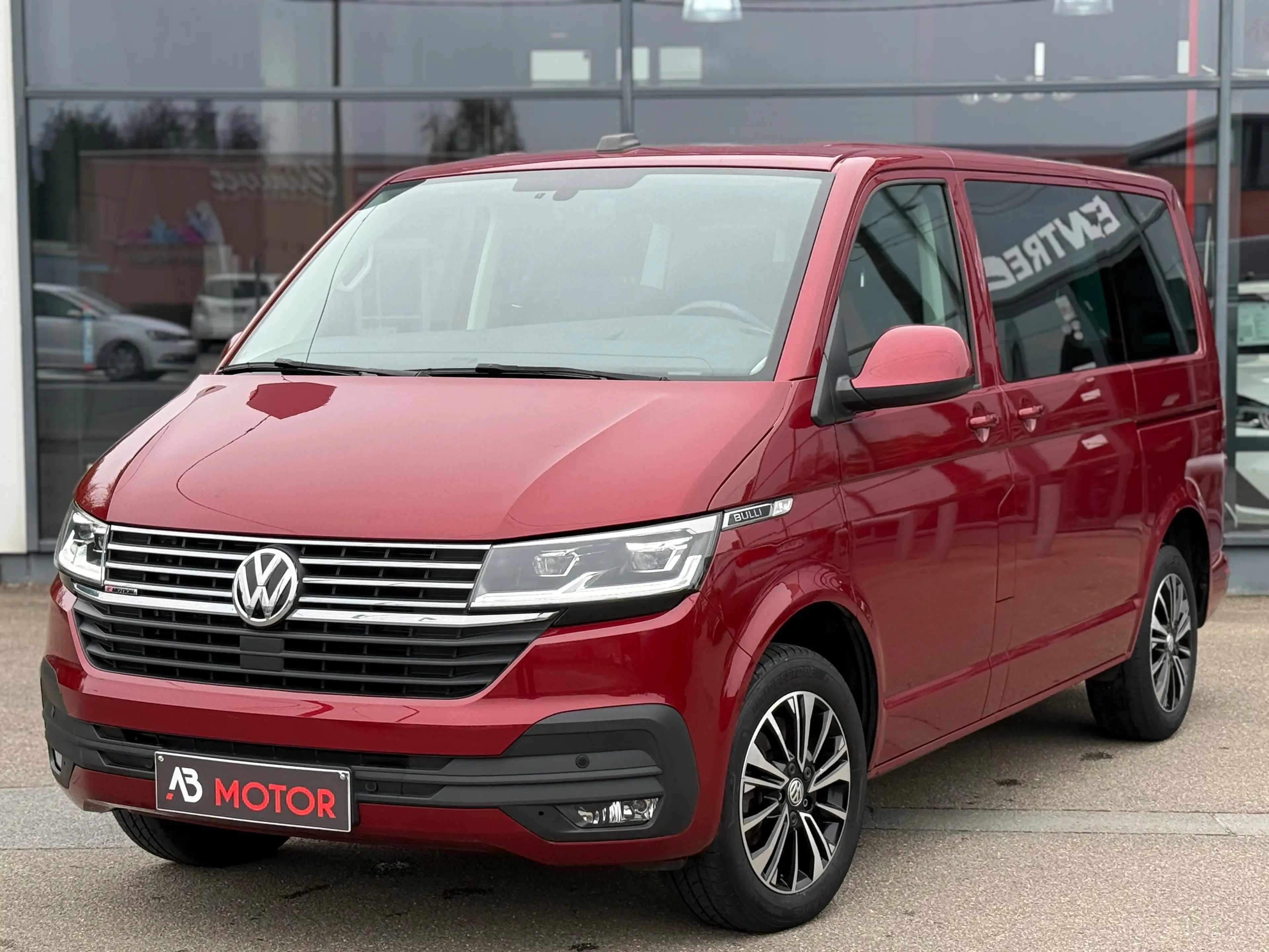 Volkswagen T6.1 Multivan BULLI 2.0TDI BOITE AUTO DSG 4MOTION 204CV 7PL ACC — photo 3