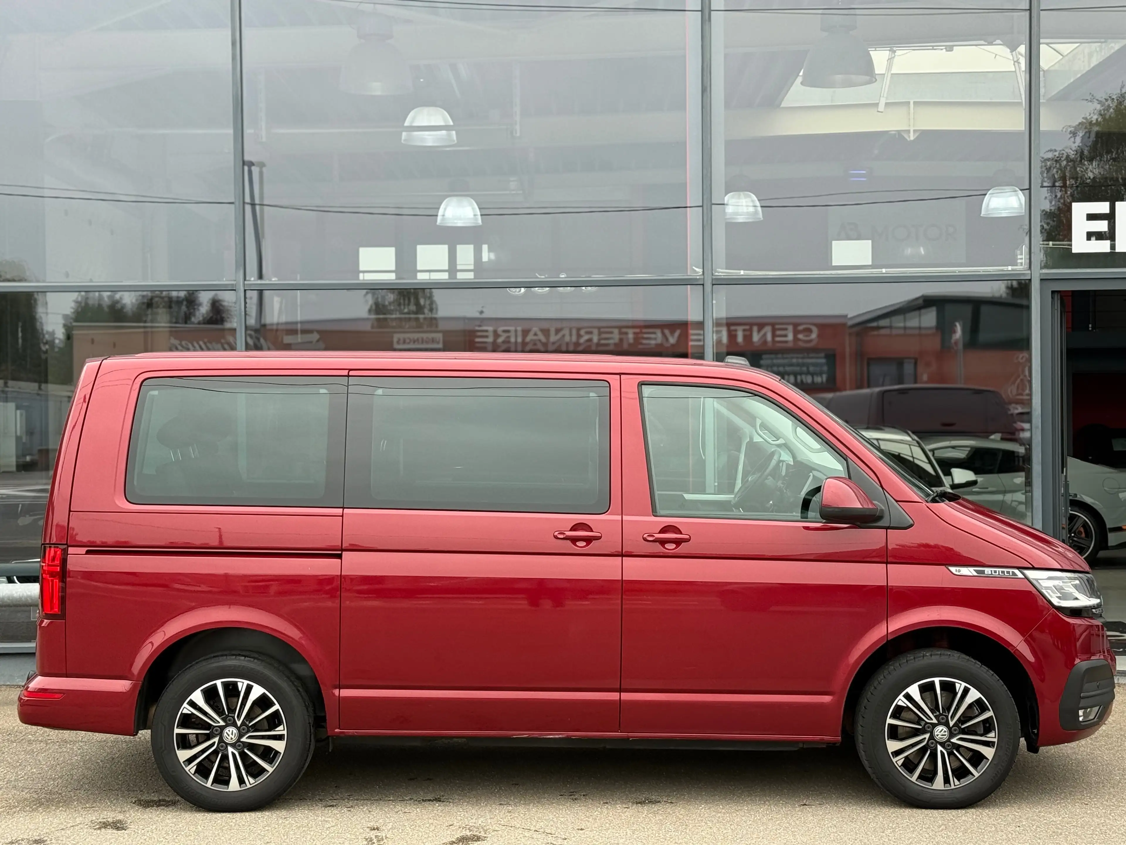 Volkswagen T6.1 Multivan BULLI 2.0TDI BOITE AUTO DSG 4MOTION 204CV 7PL ACC — photo 4