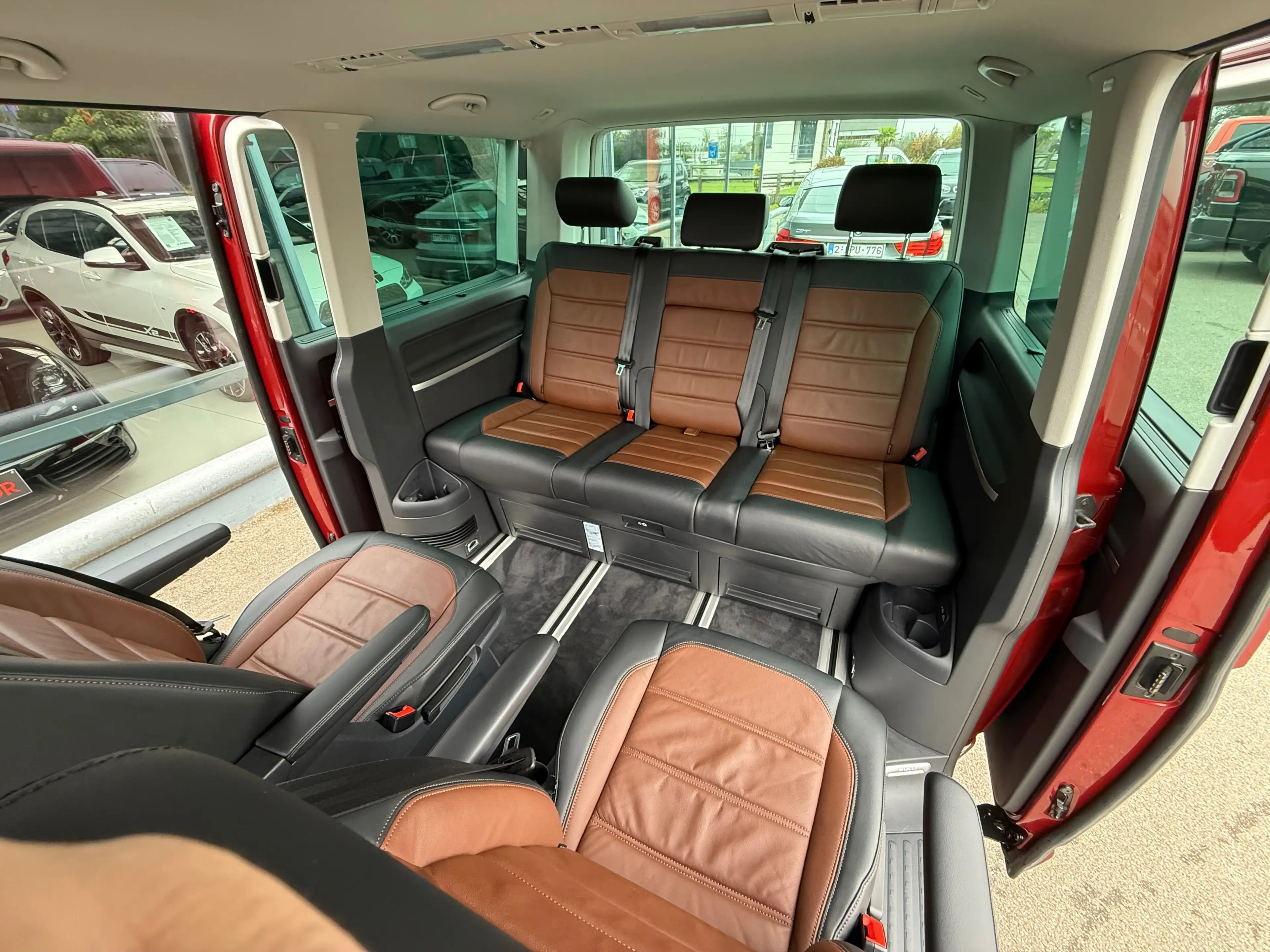 Volkswagen T6.1 Multivan BULLI 2.0TDI BOITE AUTO DSG 4MOTION 204CV 7PL ACC — photo 14