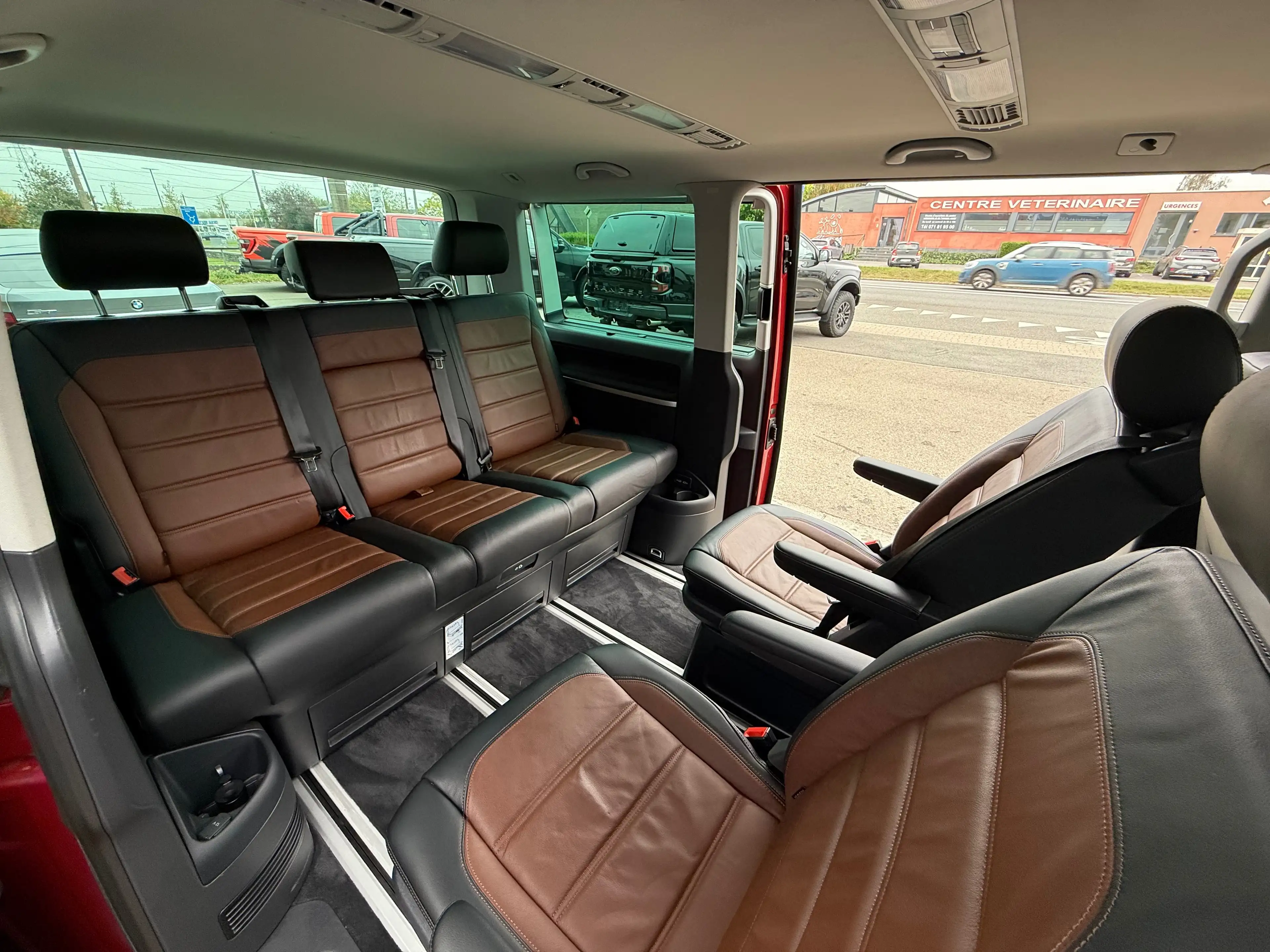 Volkswagen T6.1 Multivan BULLI 2.0TDI BOITE AUTO DSG 4MOTION 204CV 7PL ACC — photo 15