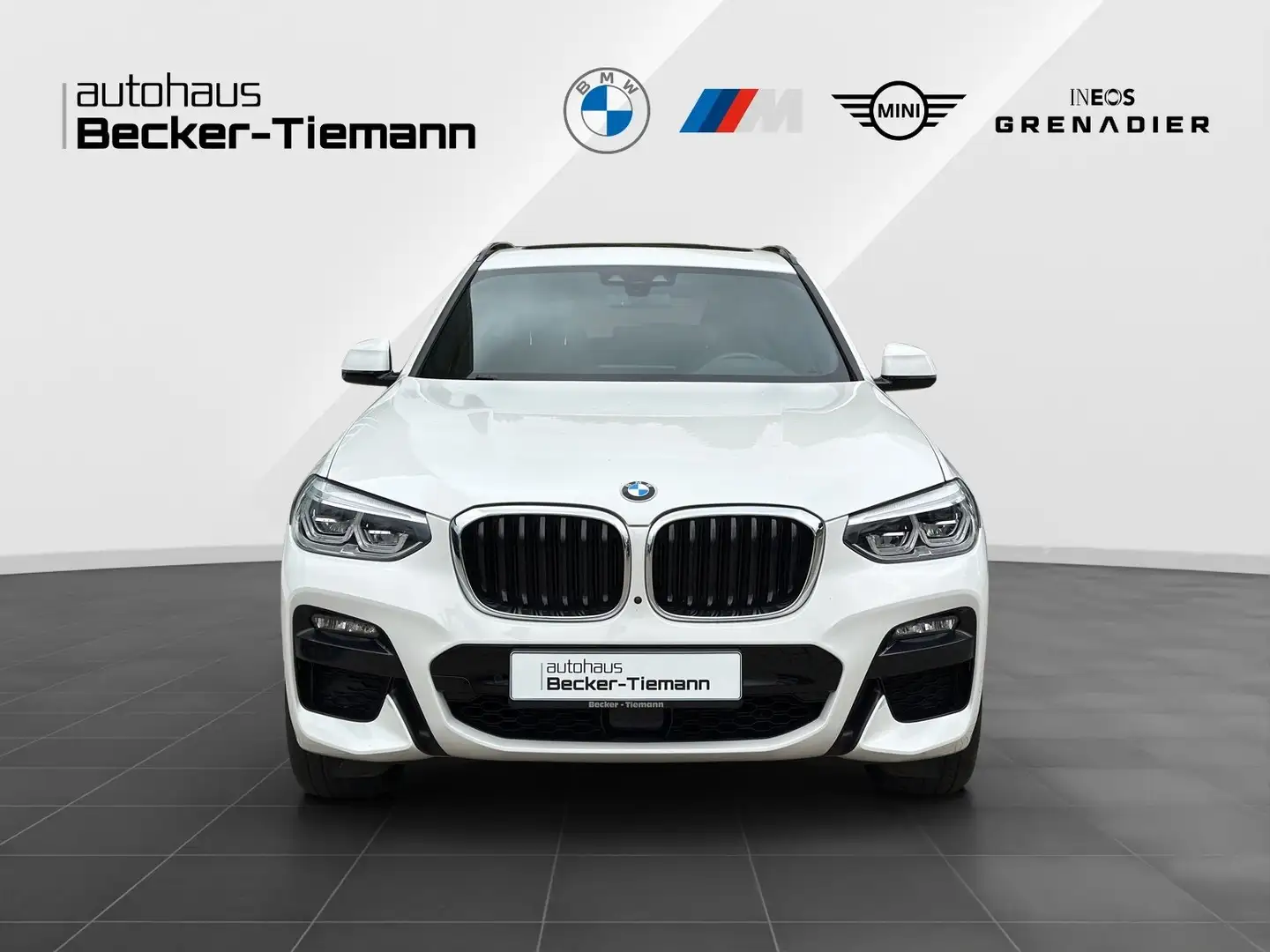 BMW X3 xDrive30e 19" / Pano / Harman Kardon / DrivAss+ / Blanc - 2