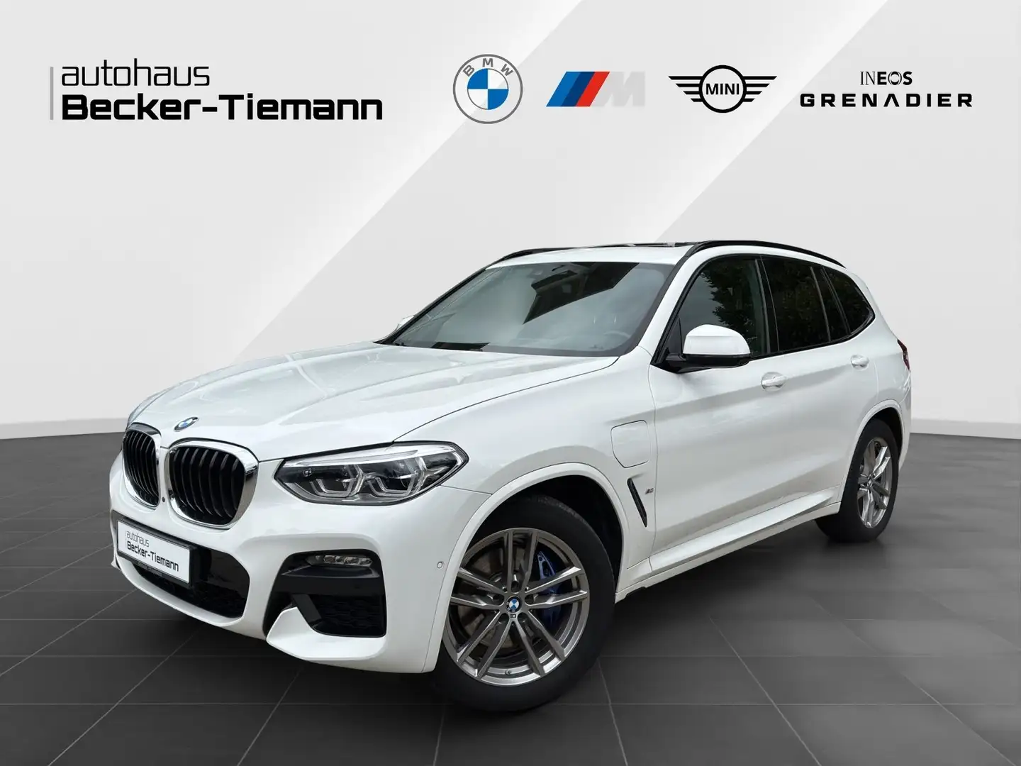 BMW X3 xDrive30e 19" / Pano / Harman Kardon / DrivAss+ / Blanc - 1