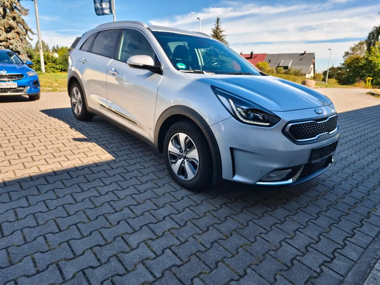 Kia Niro PHEV Plug-In Spirit Technik/Sitz/AHK Voll Срібний - 1