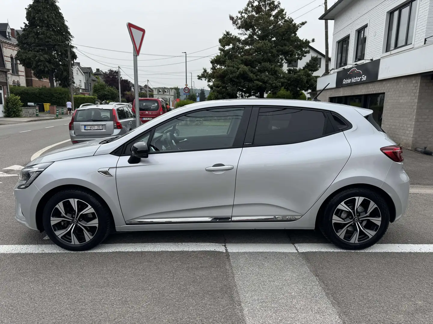 Renault Clio E-Tech /Hybride Limited/Pack Navi/Garantie.. Gris - 2