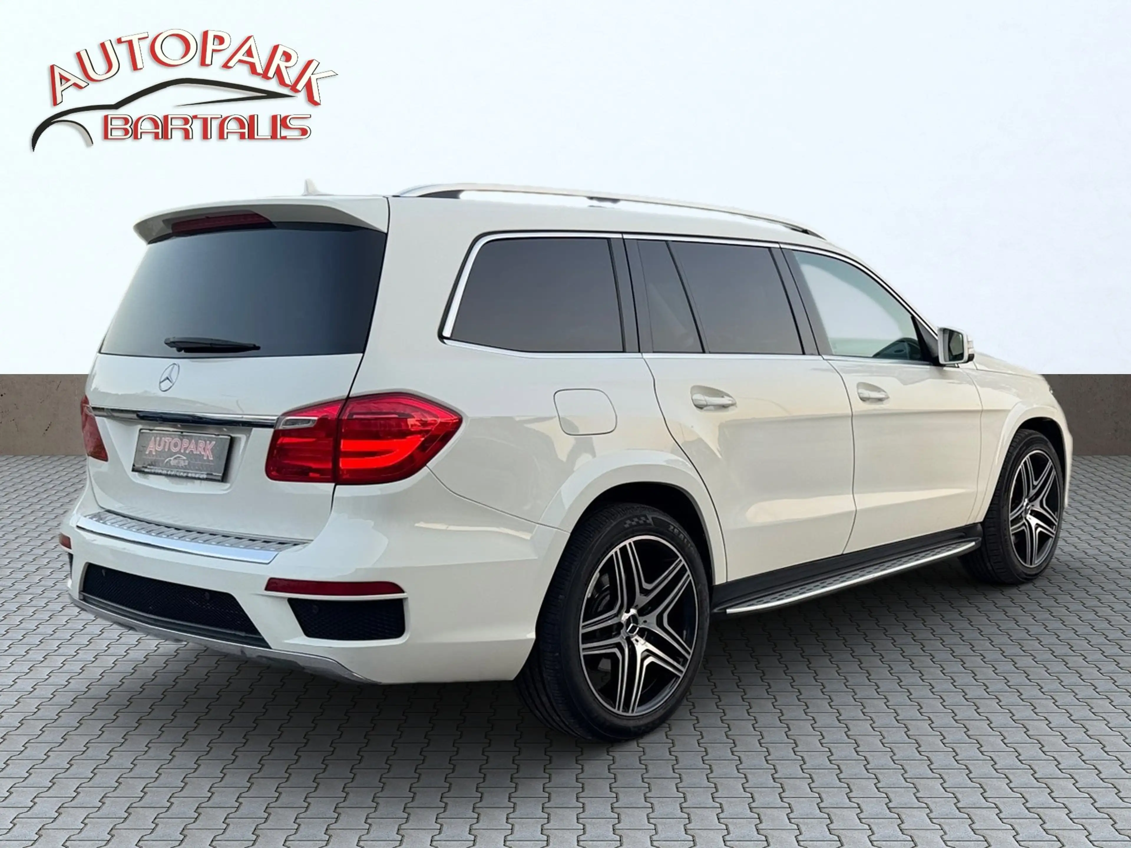 Mercedes-Benz GL 350 Aut. 4MATIC **AMG-Line**KAM**NAVI**7-SITZER — photo 4