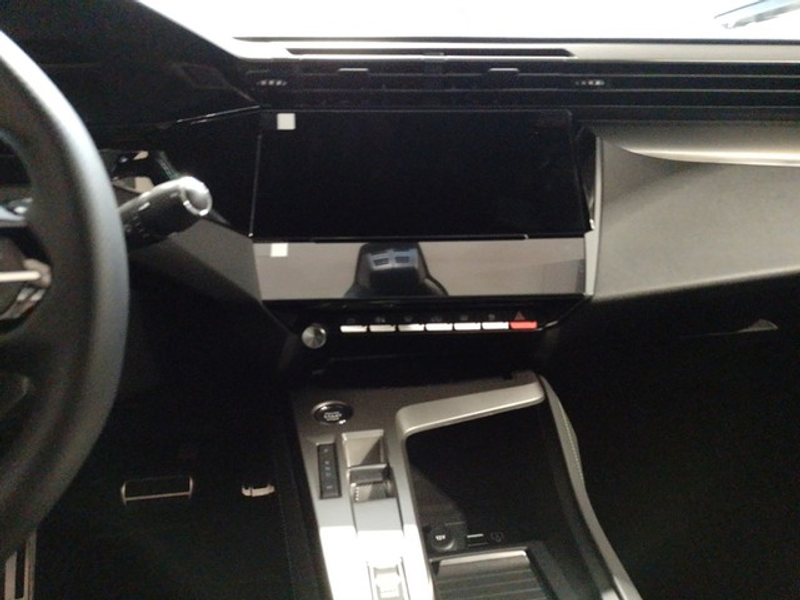 Peugeot 408 (P6)(10.2022->) PureTech 130 GT — photo 11