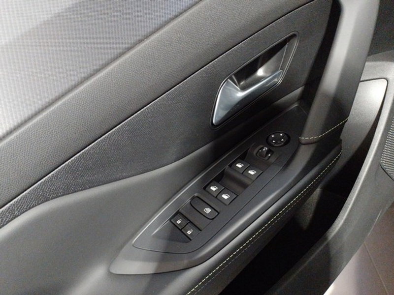 Peugeot 408 (P6)(10.2022->) PureTech 130 GT — photo 13