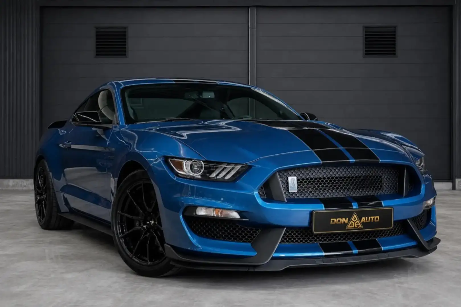 Ford Mustang Shelby GT350 Negro - 1