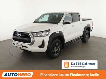 2.4 D-4D Double Cab Lounge 4WD