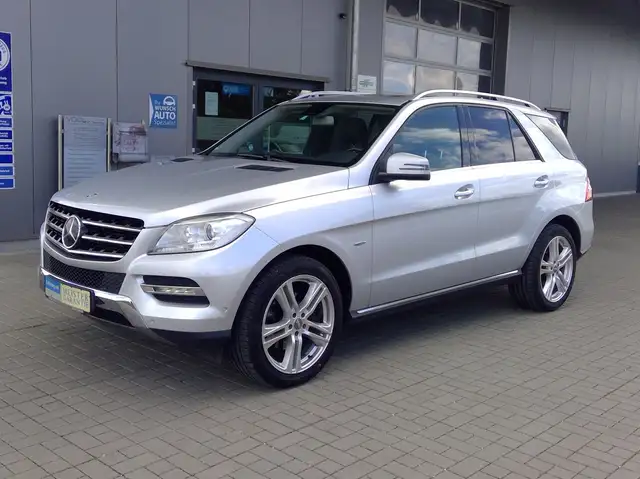 Mercedes-Benz ML 350 ML 350 CDI, AHK, 20 Zoll, Leder, Navi, Kamera,