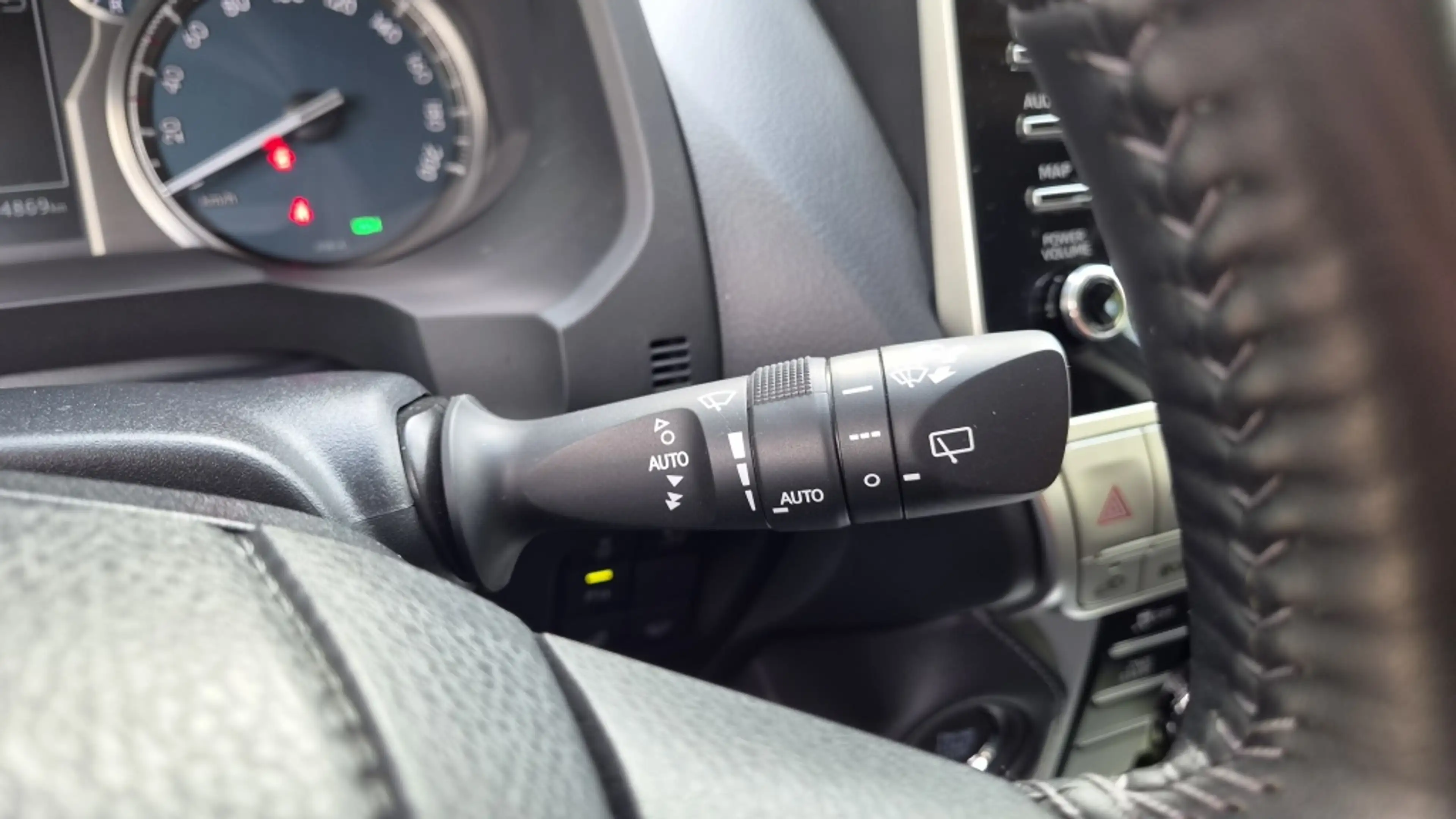 Toyota Land Cruiser 2.8 D-4D Professional Van, Off-Road Pakket, Leder, — photo 30
