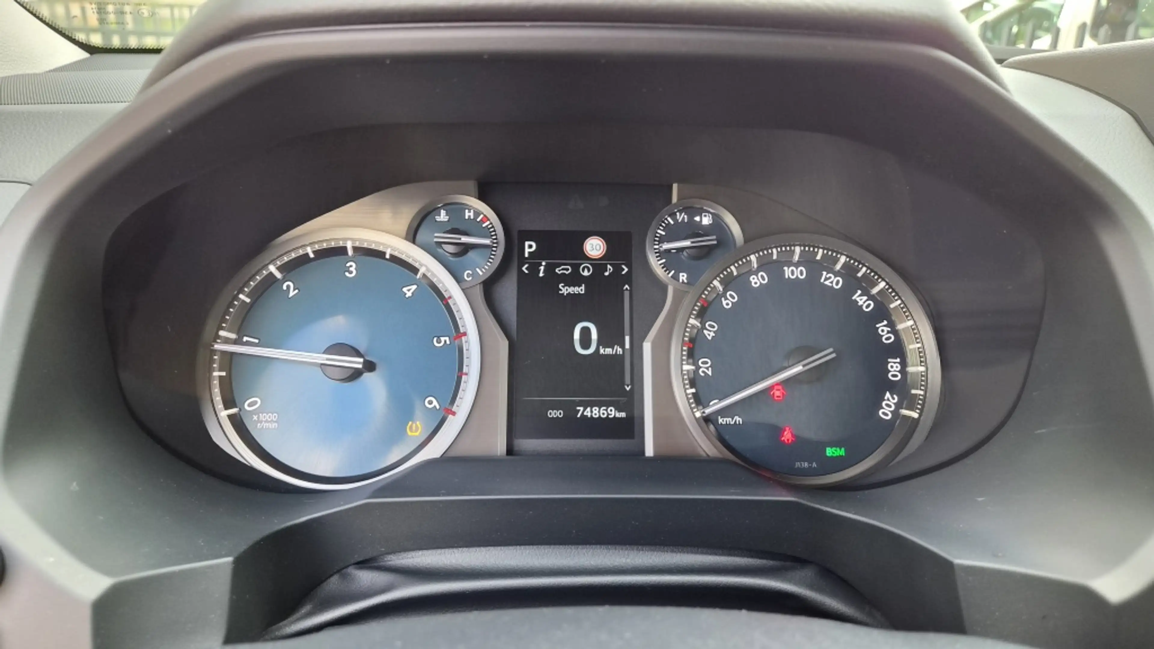 Toyota Land Cruiser 2.8 D-4D Professional Van, Off-Road Pakket, Leder, — photo 20