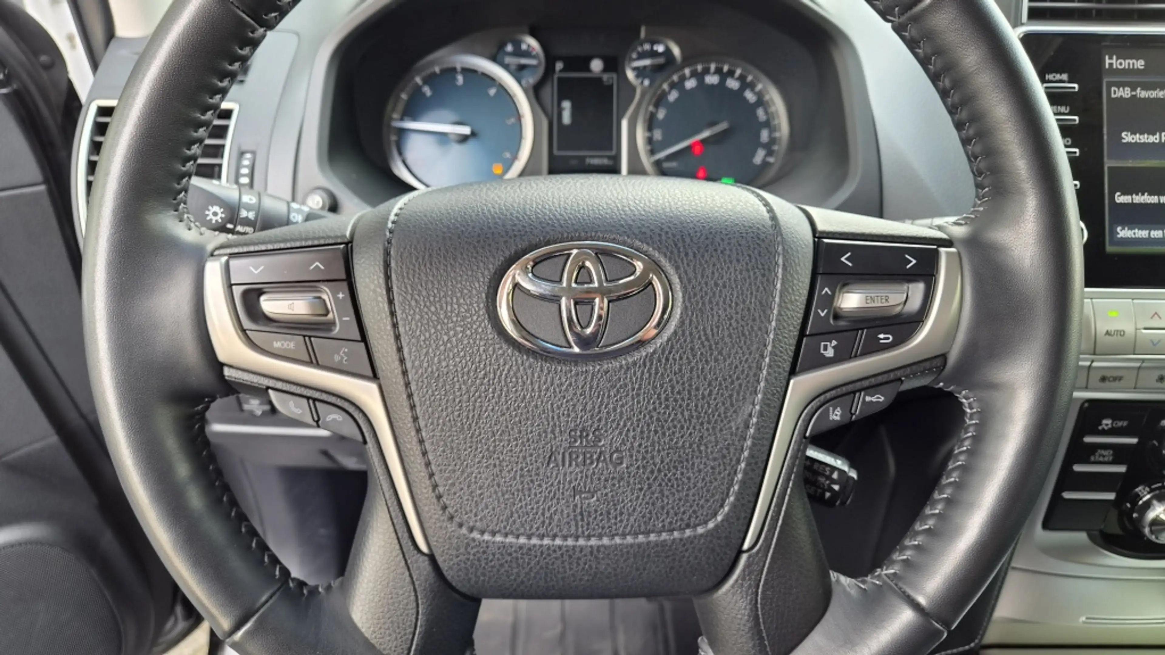 Toyota Land Cruiser 2.8 D-4D Professional Van, Off-Road Pakket, Leder, — photo 28