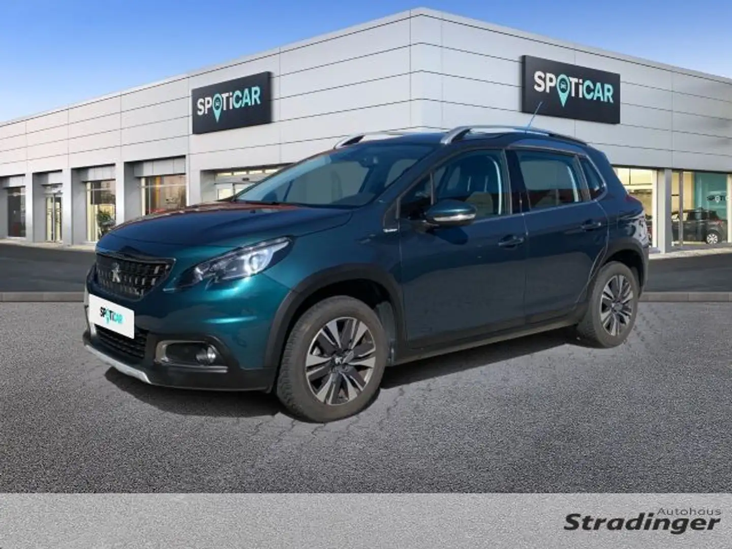 Peugeot 2008 PureTech 82 Allure Grün - 1