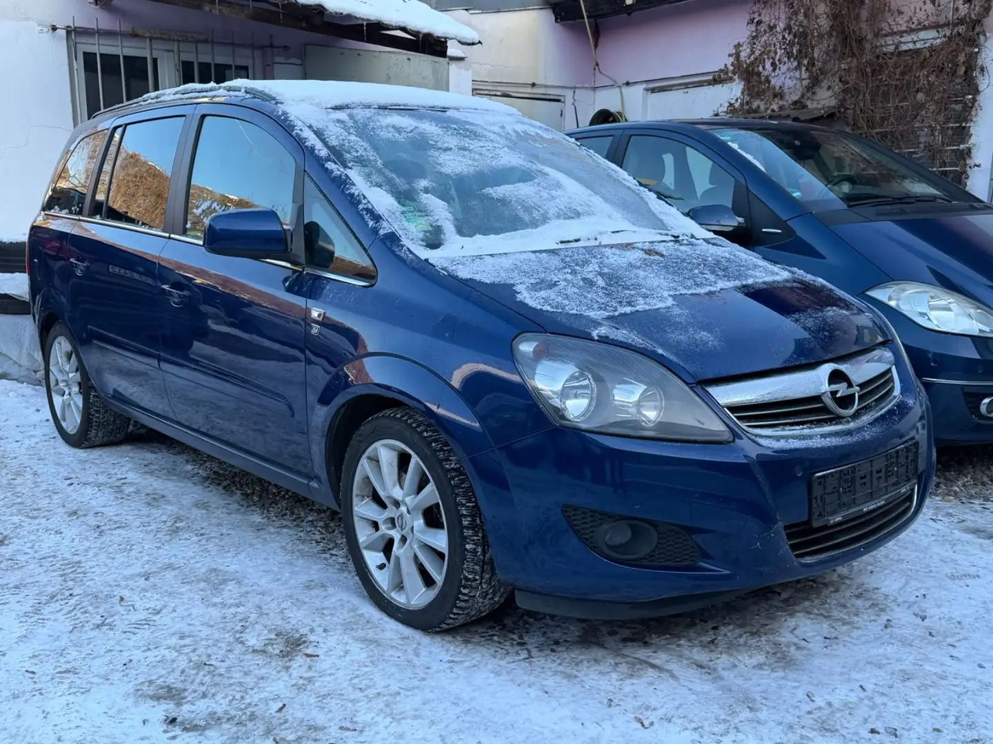 Opel Zafira B Edition "111 Jahre" Blau - 2
