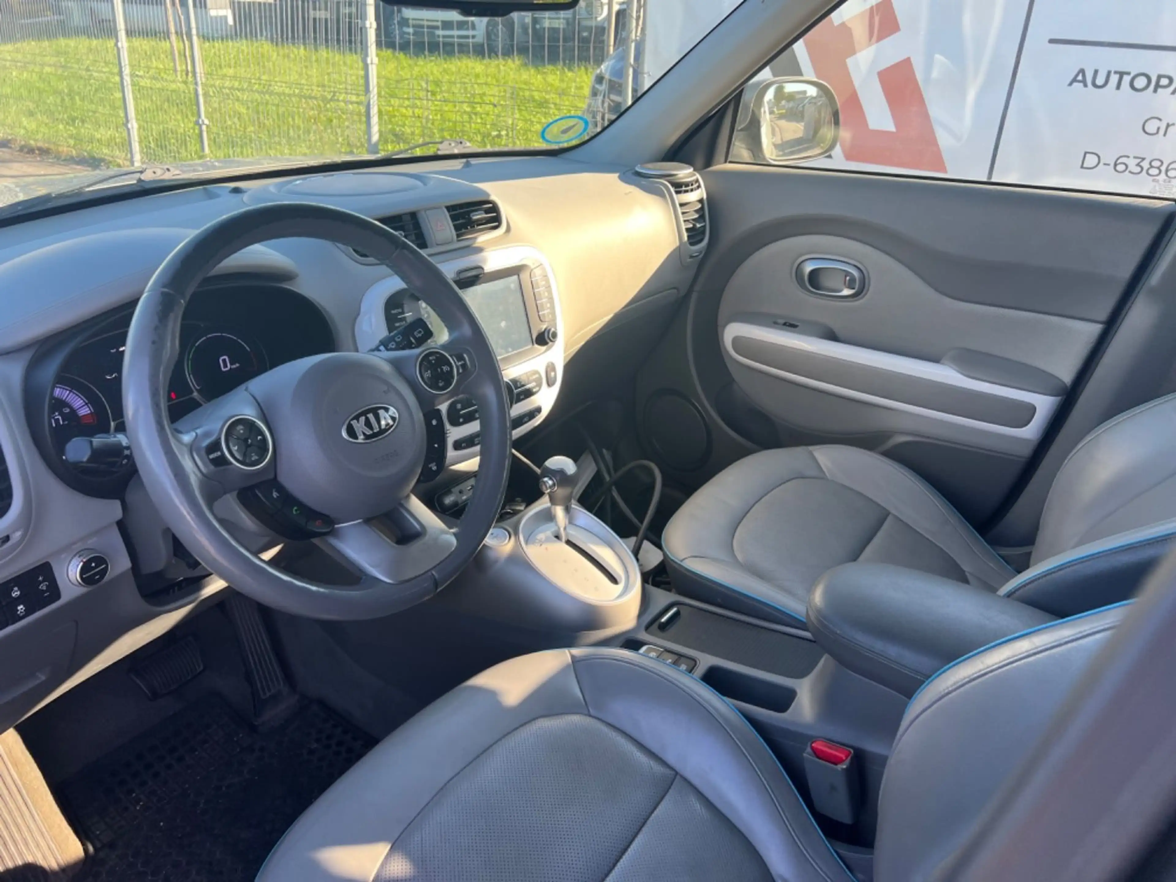Kia Soul EV*R-KAMERA*LEDER*NAVI*SHZ*ELEKTRO*1.HD*AUT — photo 12
