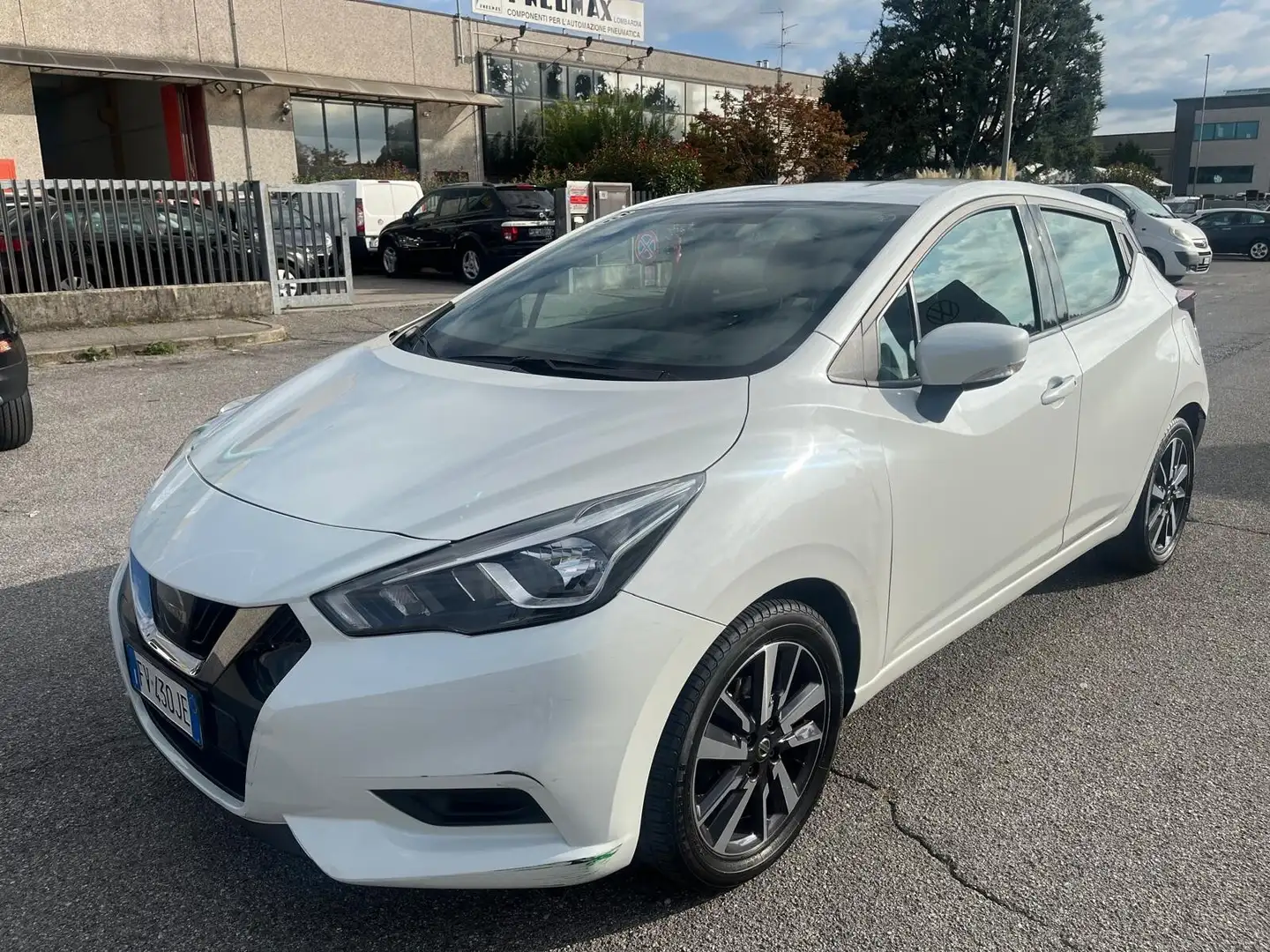 Nissan Micra Micra 1.0 IG 12V 5 porte Blanc - 1