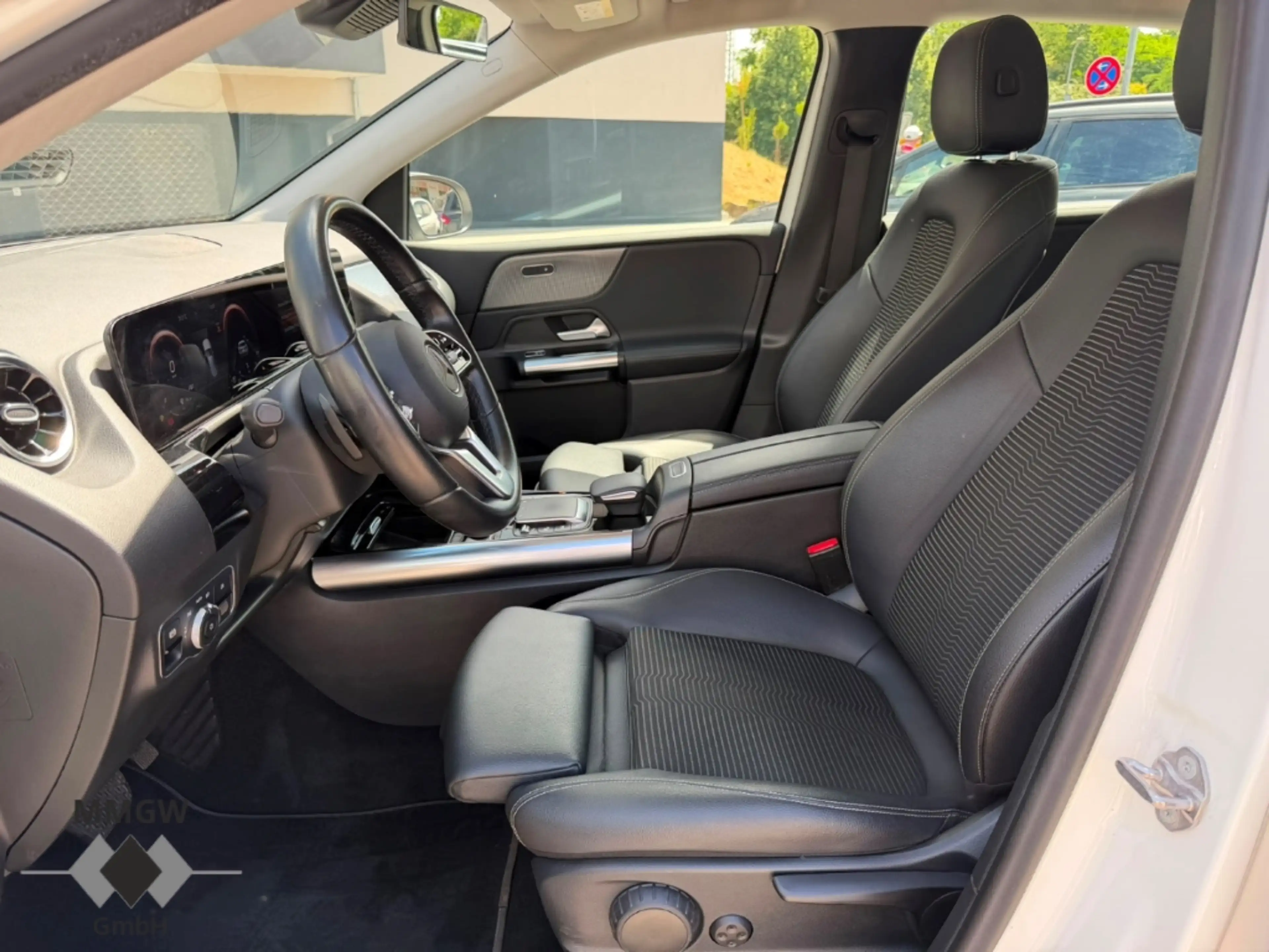 Mercedes-Benz B 220 d Progressive AHK/Navi/DigitalesCockpit/LED — photo 9