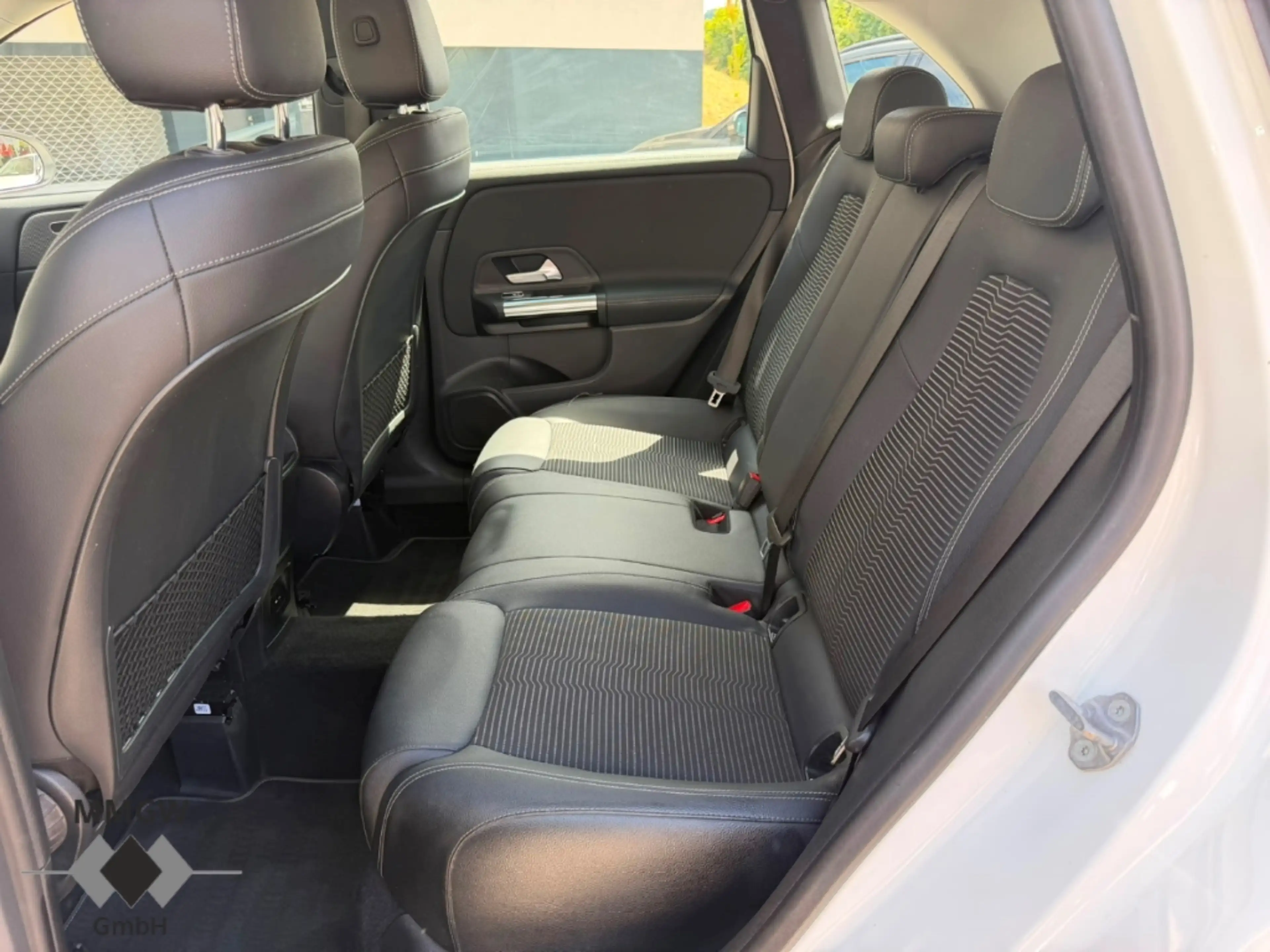Mercedes-Benz B 220 d Progressive AHK/Navi/DigitalesCockpit/LED — photo 10