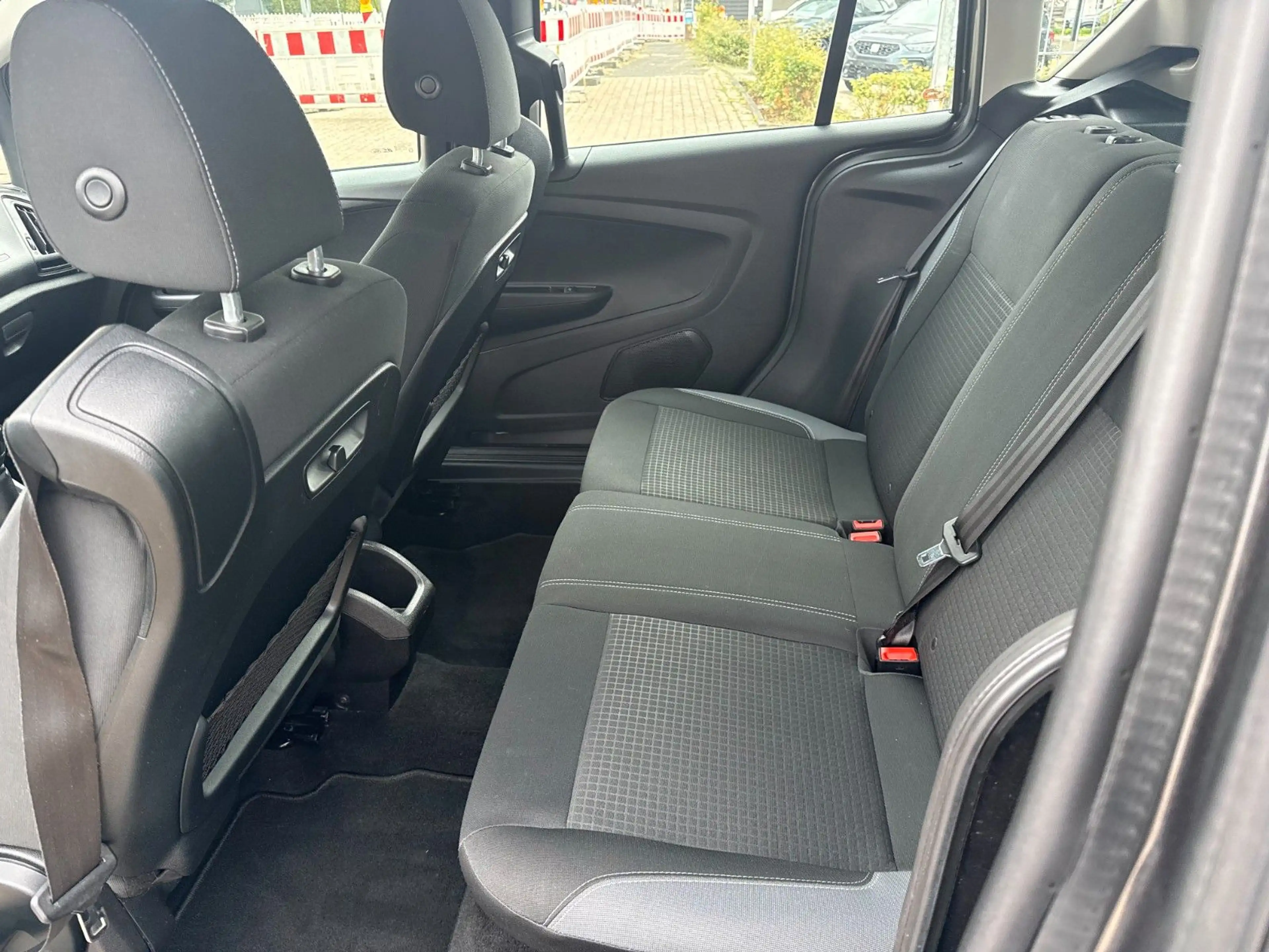 Ford B-Max Tüv Neu /Pdc V+H /Tempo. /Sitzh. /Allwet. — photo 15
