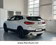 BMW X2 sDrive 18i Aut/SportSitz/CAM/AHK/CarPlay/HiFi Weiß - thumbnail 4