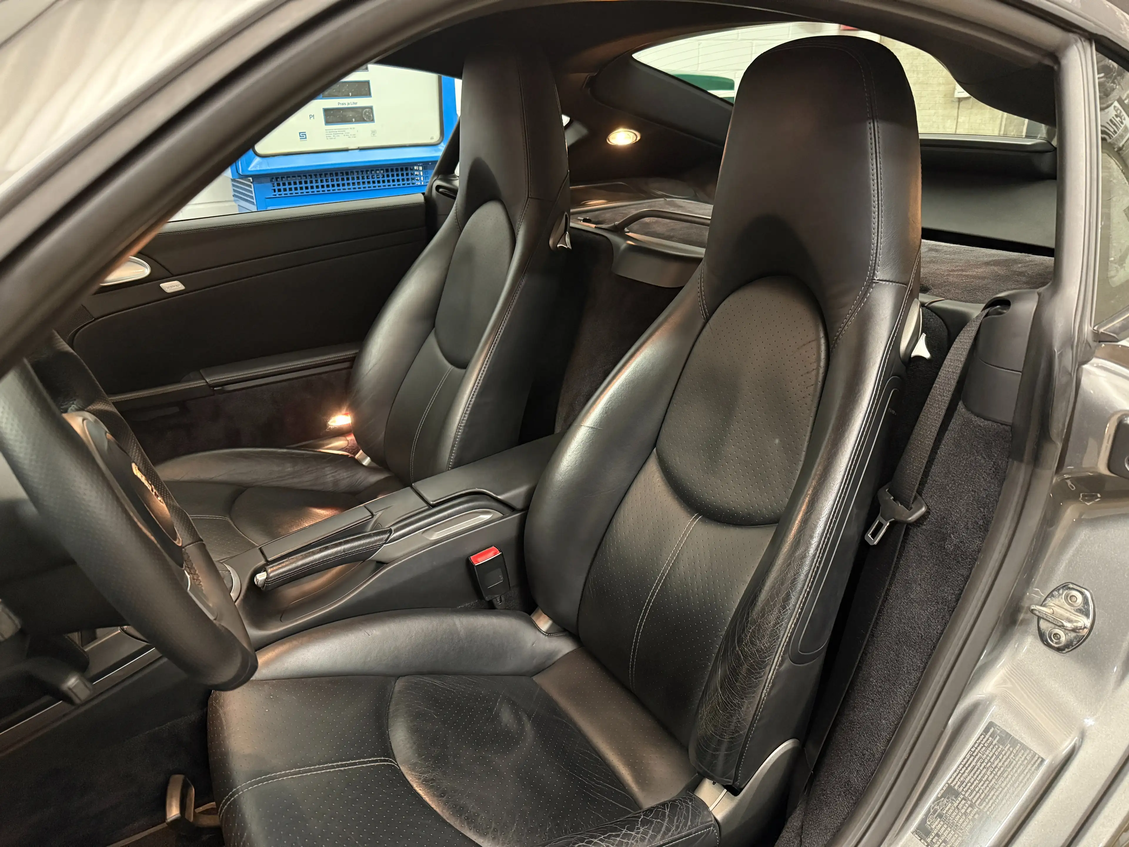 Porsche Cayman Cayman S — photo 8