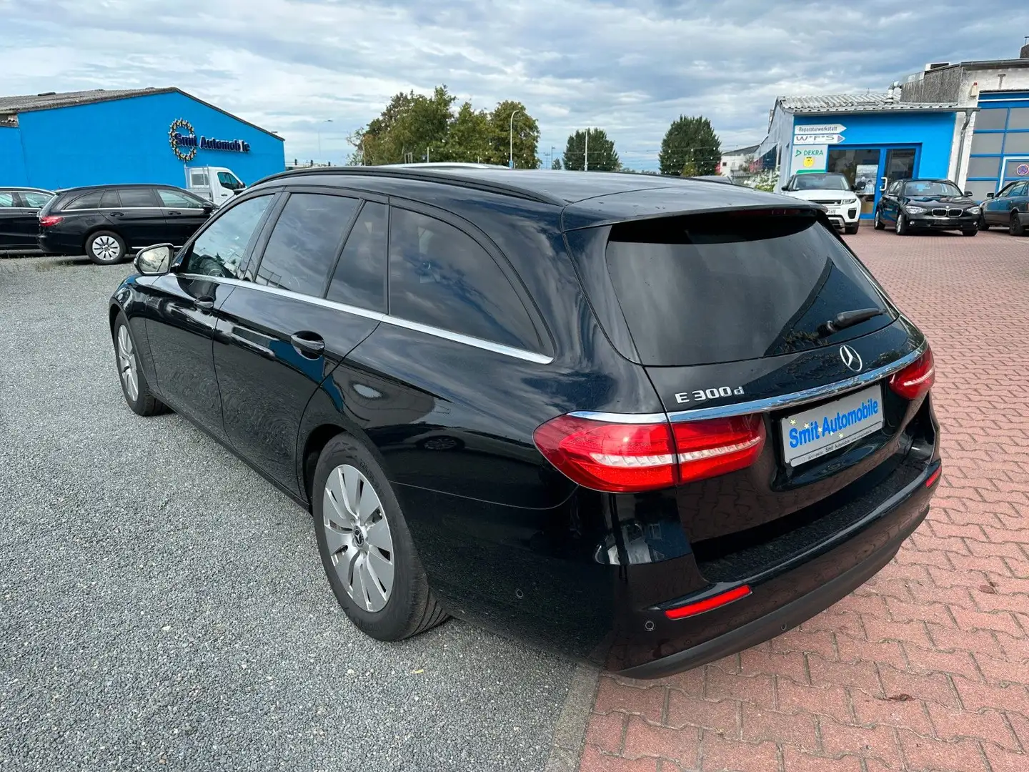 Mercedes-Benz E 300 d T-Modell 9G-Tronic Navi/Kamera/LED Zwart - 2