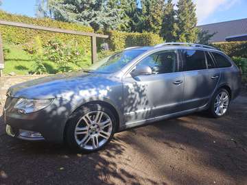 Superb 3.6 V6 4x4 DSG Elegance Ahk.