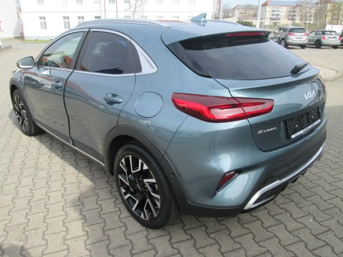 Kia XCeed Plug-in Hybrid Platinum Edition Grau - 2