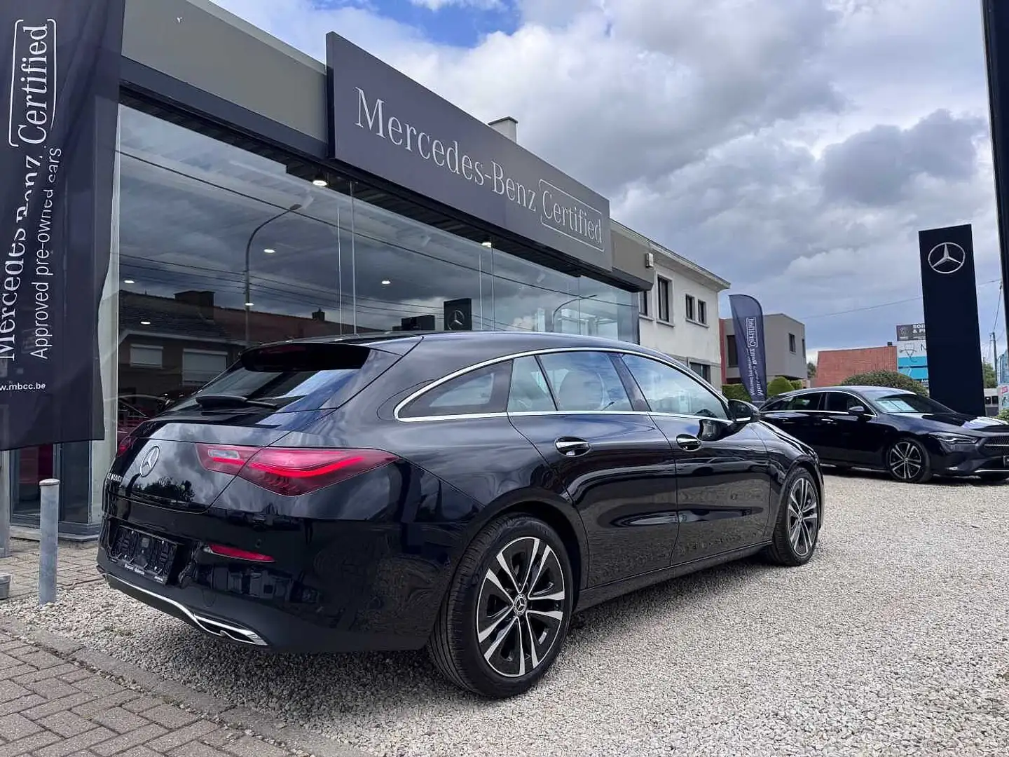 Mercedes-Benz CLA 180 d SB Luxury Line - Top Options Noir - 2