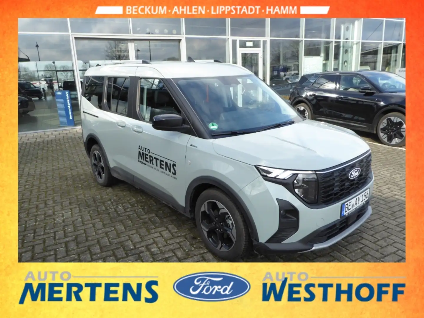 Ford Tourneo Courier Active Navi + Kamera + Allwetterreifen Šedá - 2