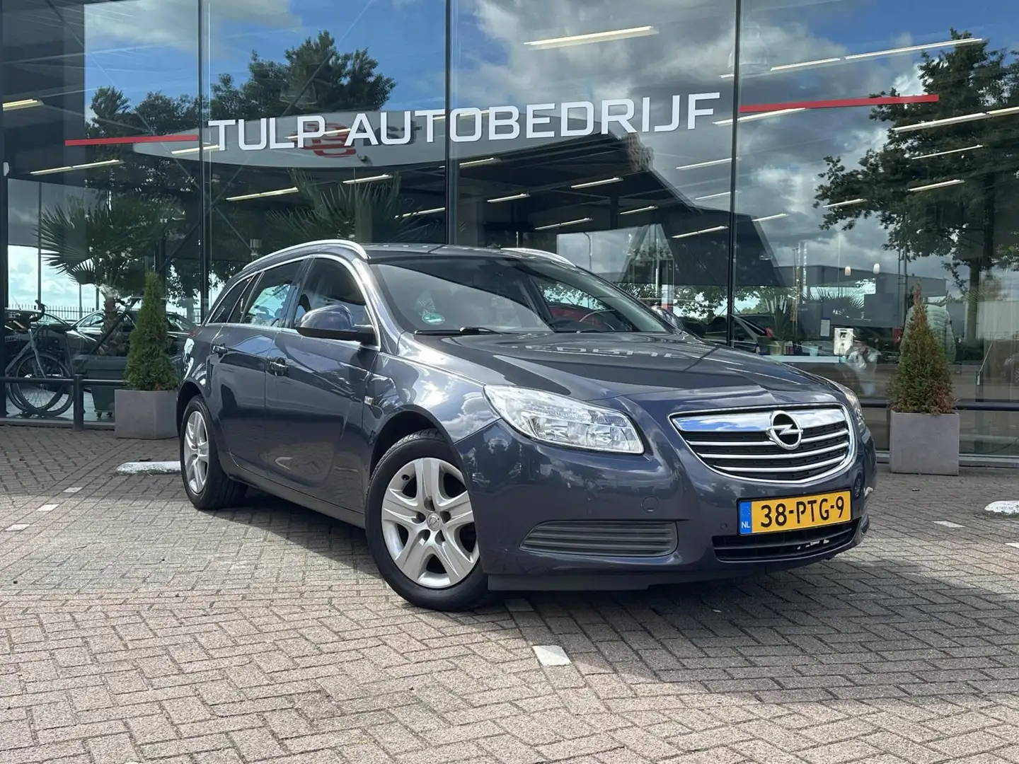 Opel Insignia Sports Tourer 1.8 Edition Airco Clima Cruise NAP Blauw - 2