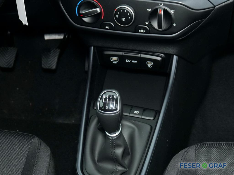 Hyundai i20 SELECT NAVI KLIMA CARPLAY KAMERA — photo 8