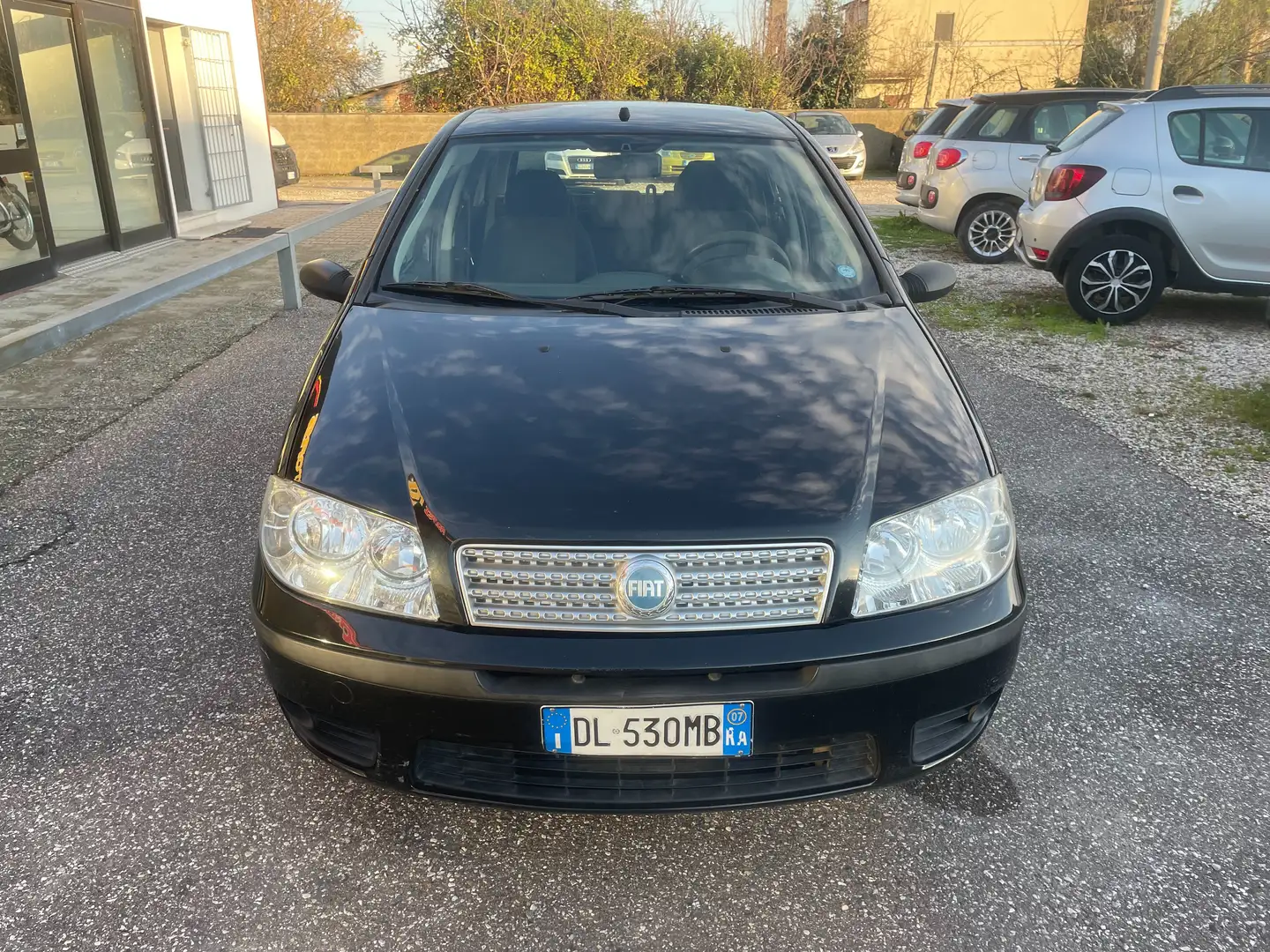 Fiat Punto Punto II 5p 1.2 natural power X NEOPATENTATI Noir - 2